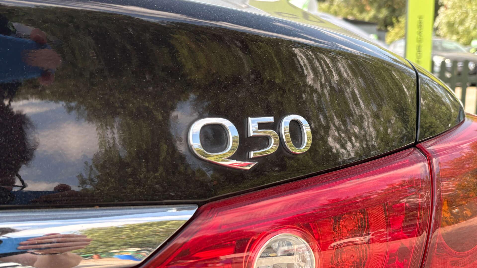 Infiniti Q50 view 40