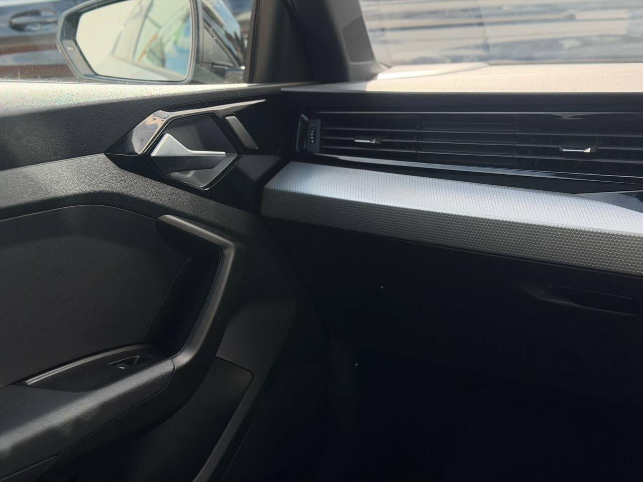 Audi A1 view 20