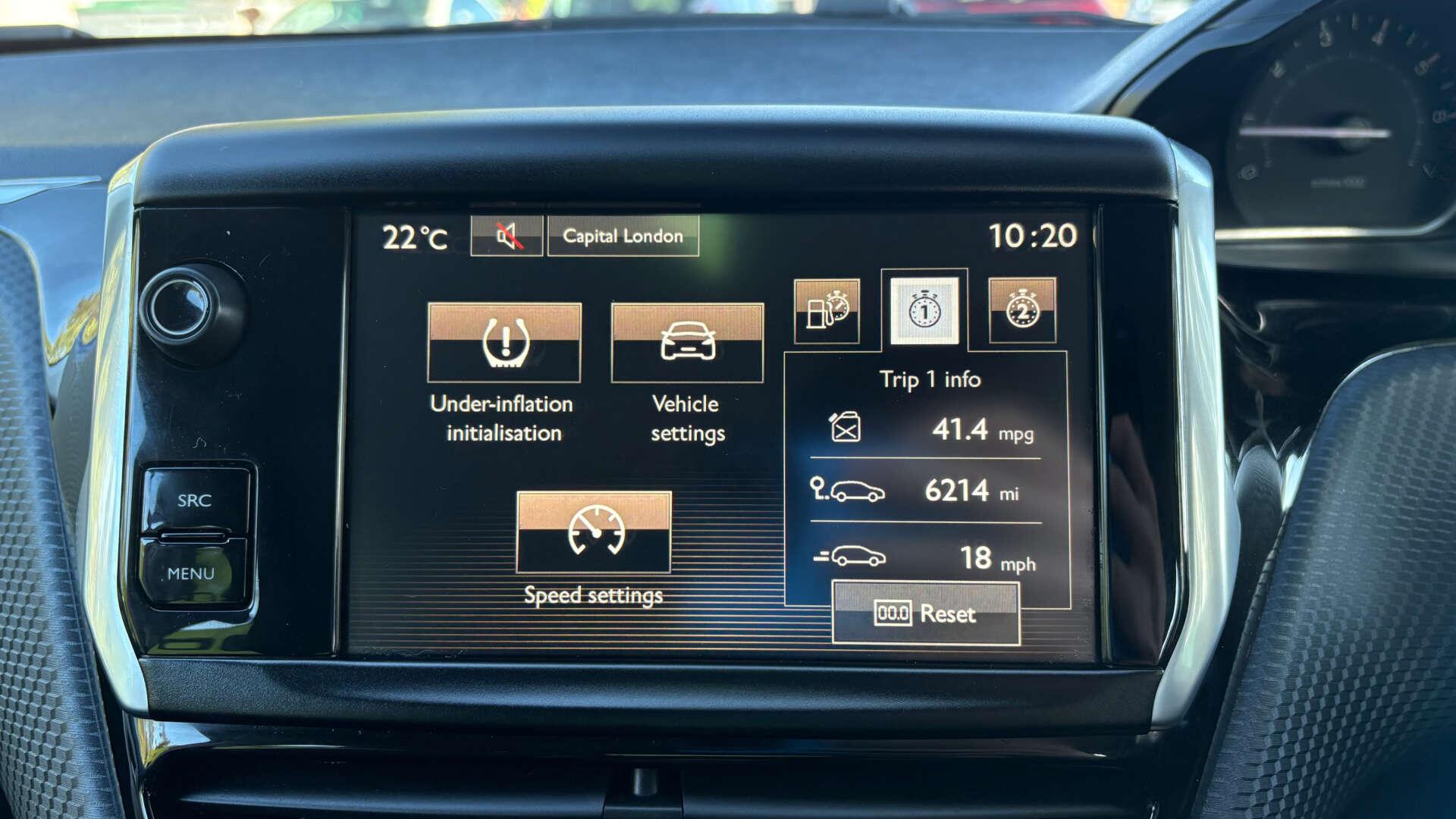 Peugeot 2008 view 28