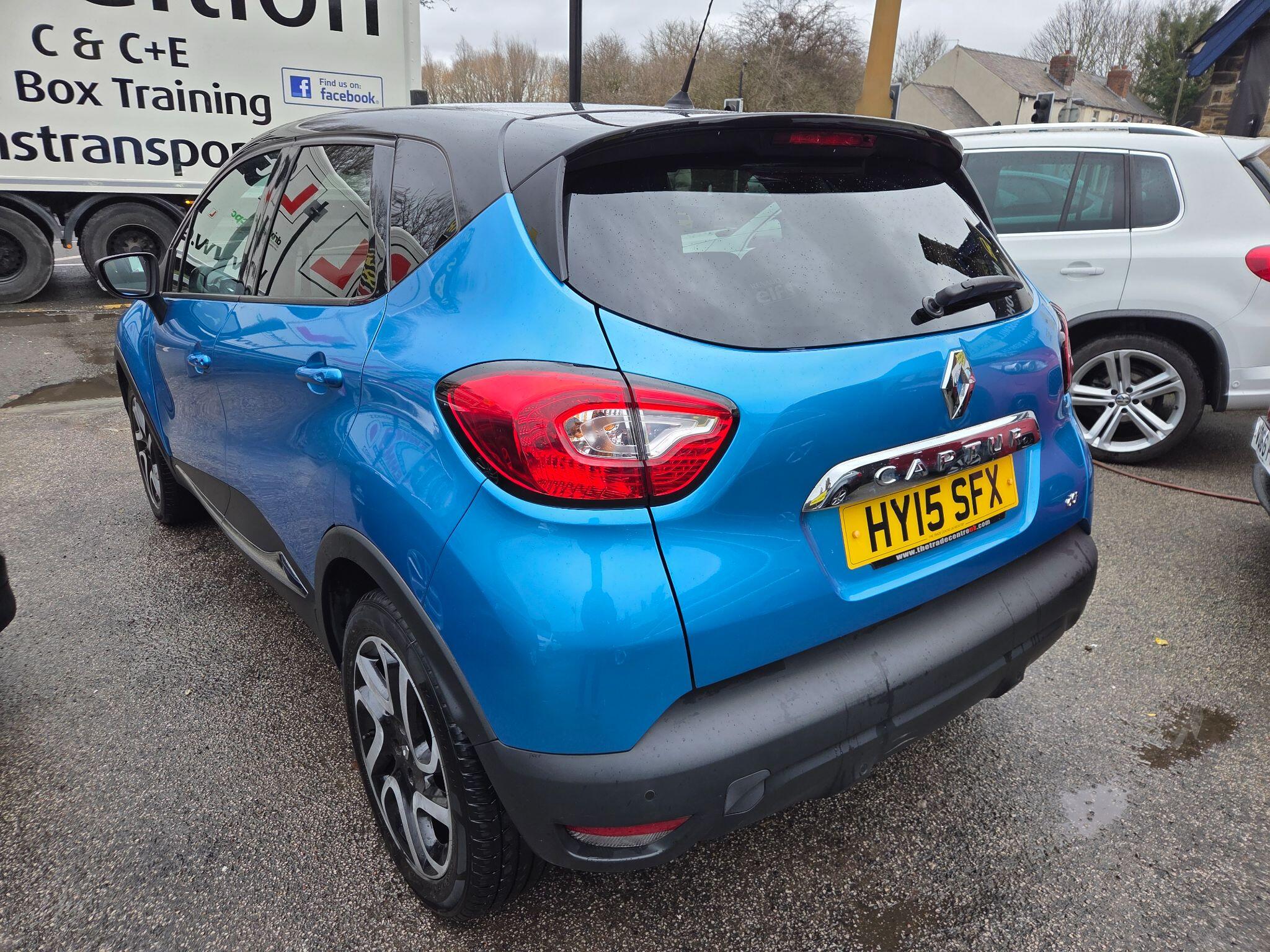 2015 Renault Captur image 4