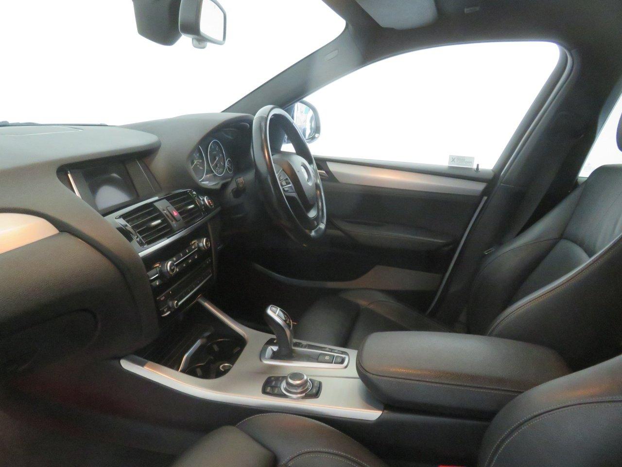 BMW X4 view 58