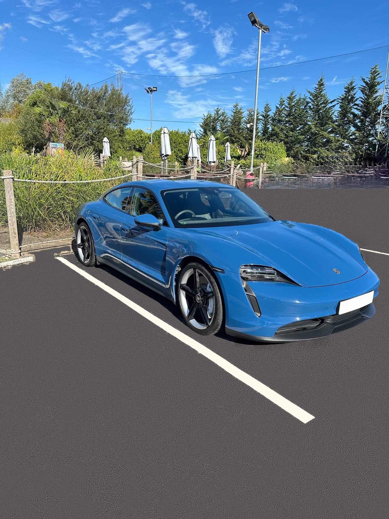 Porsche Taycan