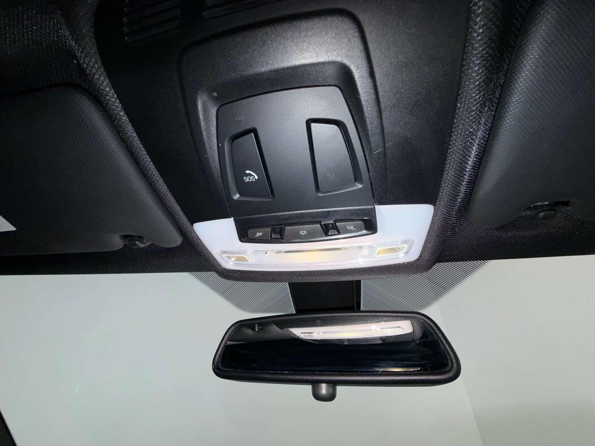 BMW 3 Series view 50