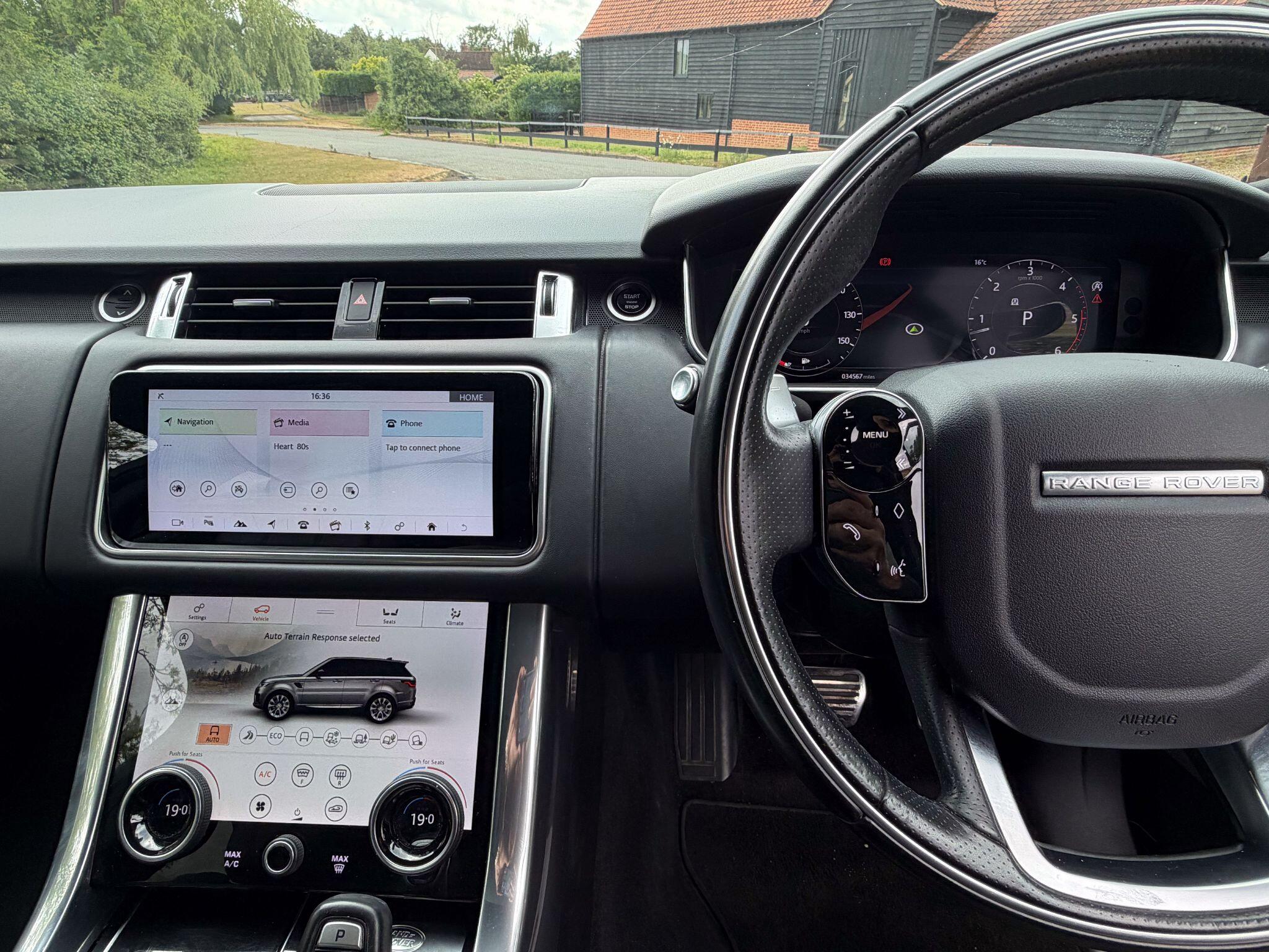 Land Rover Range Rover Sport view 8