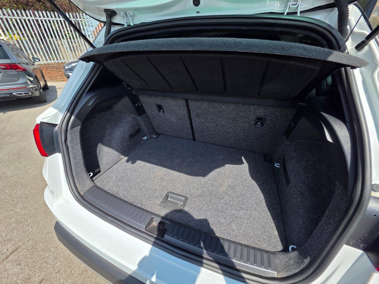 Seat Arona view 59