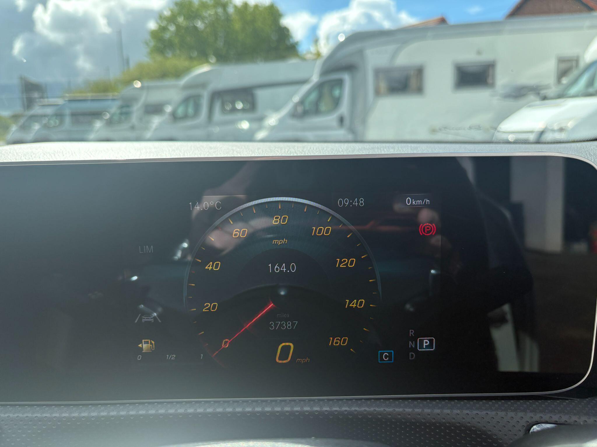 Mercedes-Benz A-Class view 29