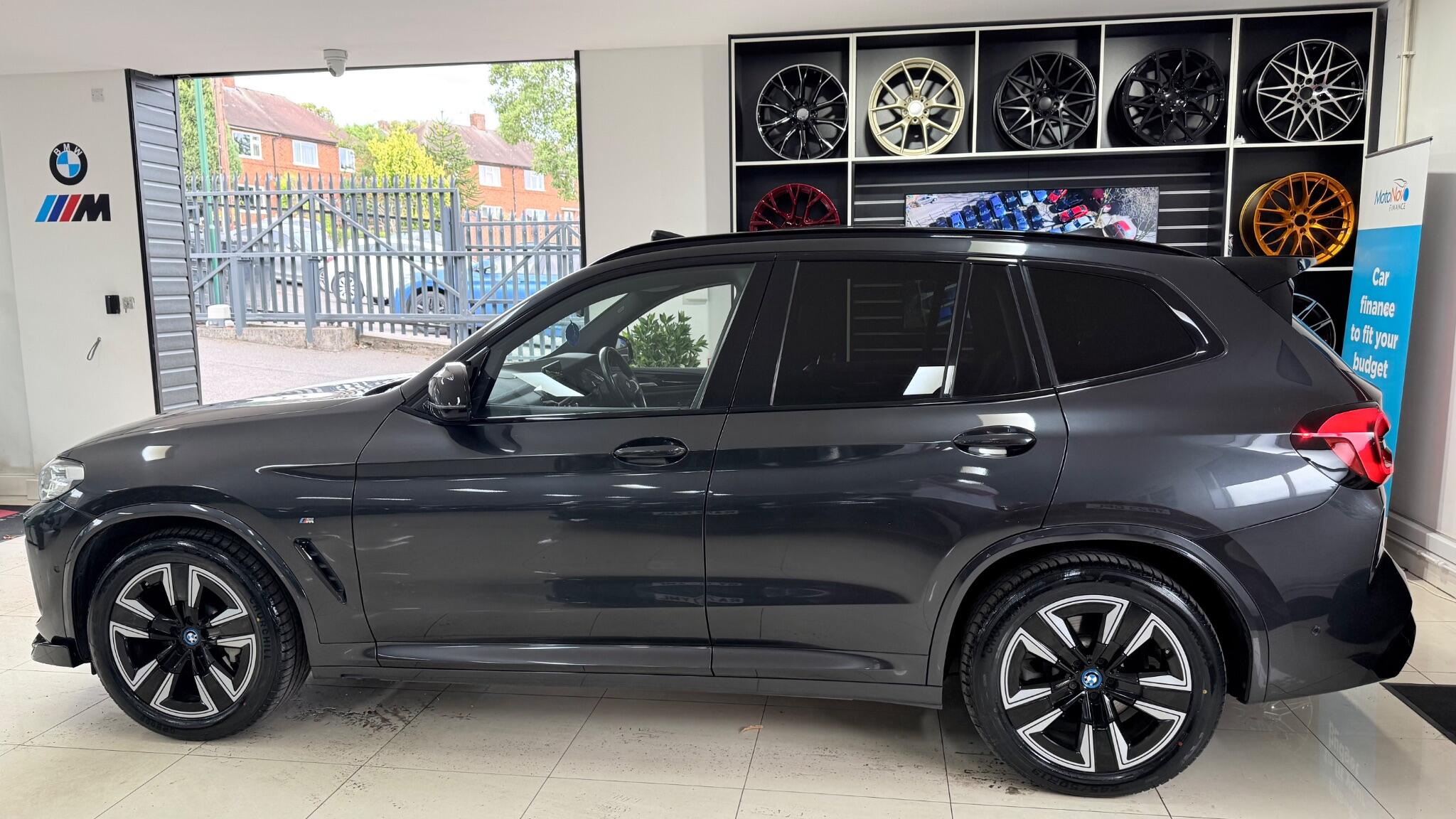 BMW Ix3 view 42