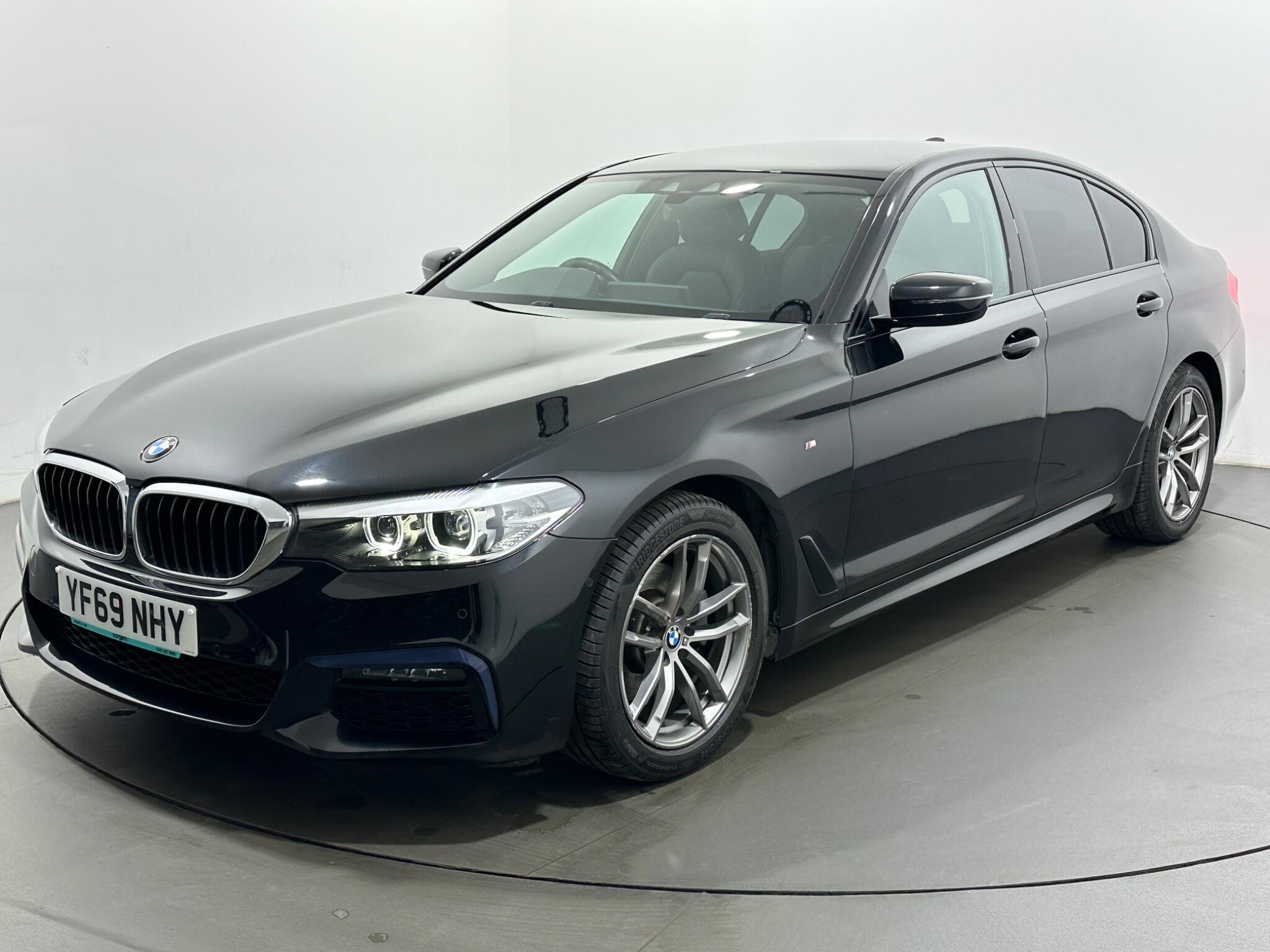 BMW 5 Series view 53
