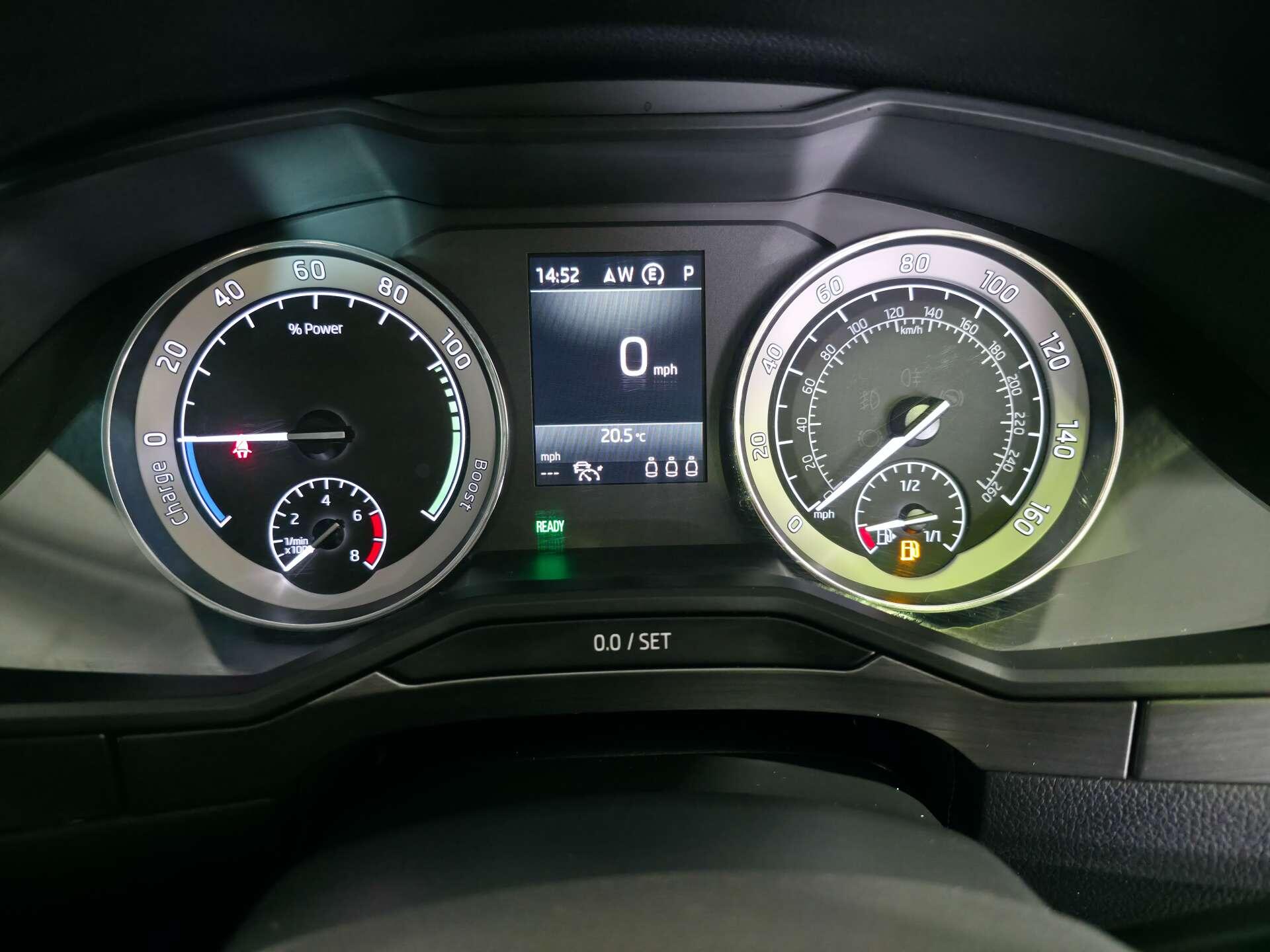 Skoda Superb view 32