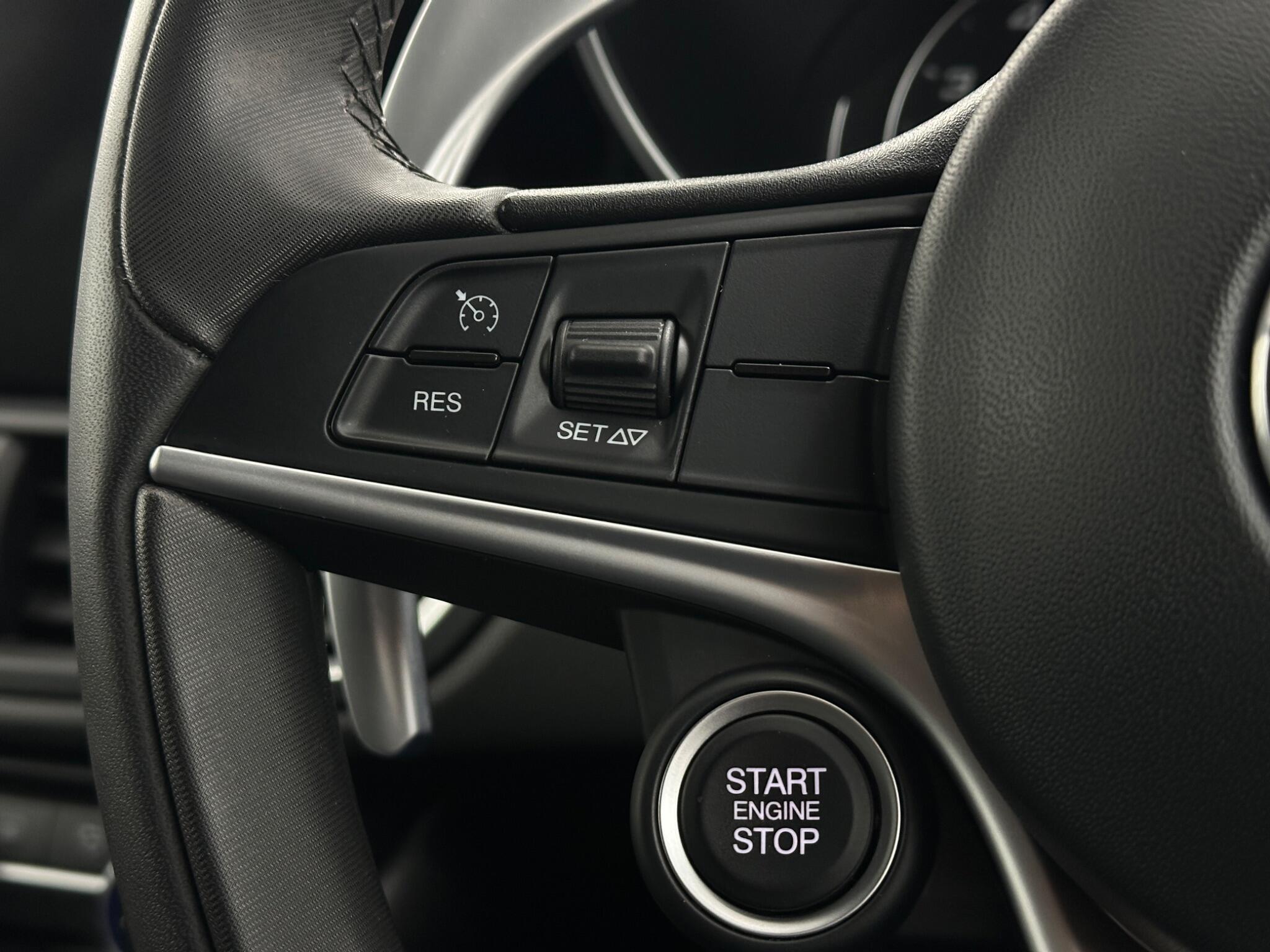 Alfa Romeo Giulia view 14