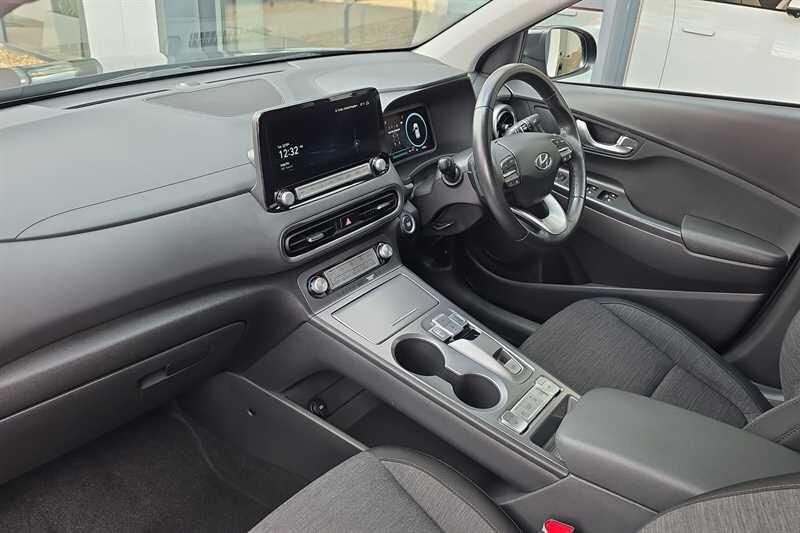 Hyundai Kona view 13
