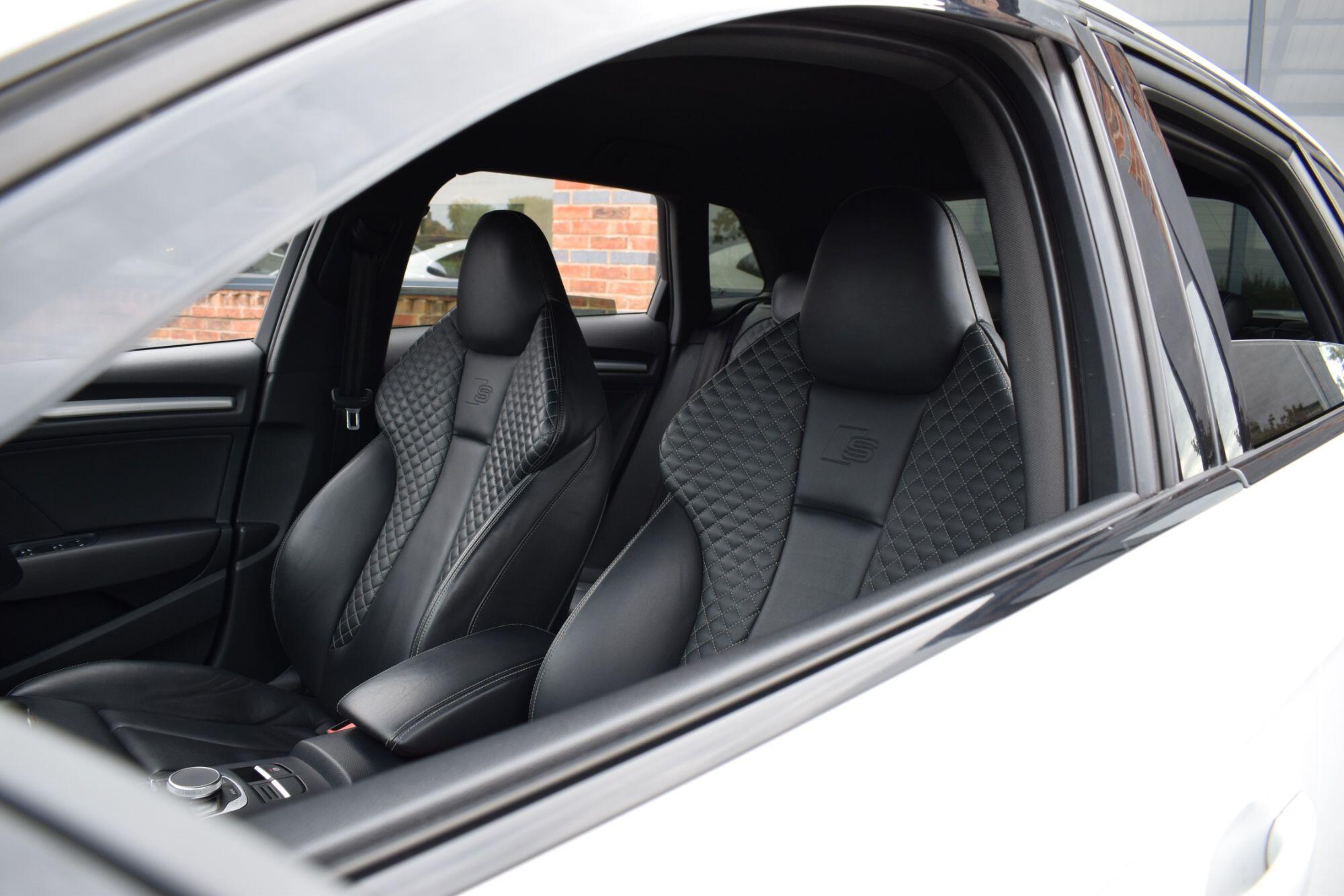 Audi S3 view 30