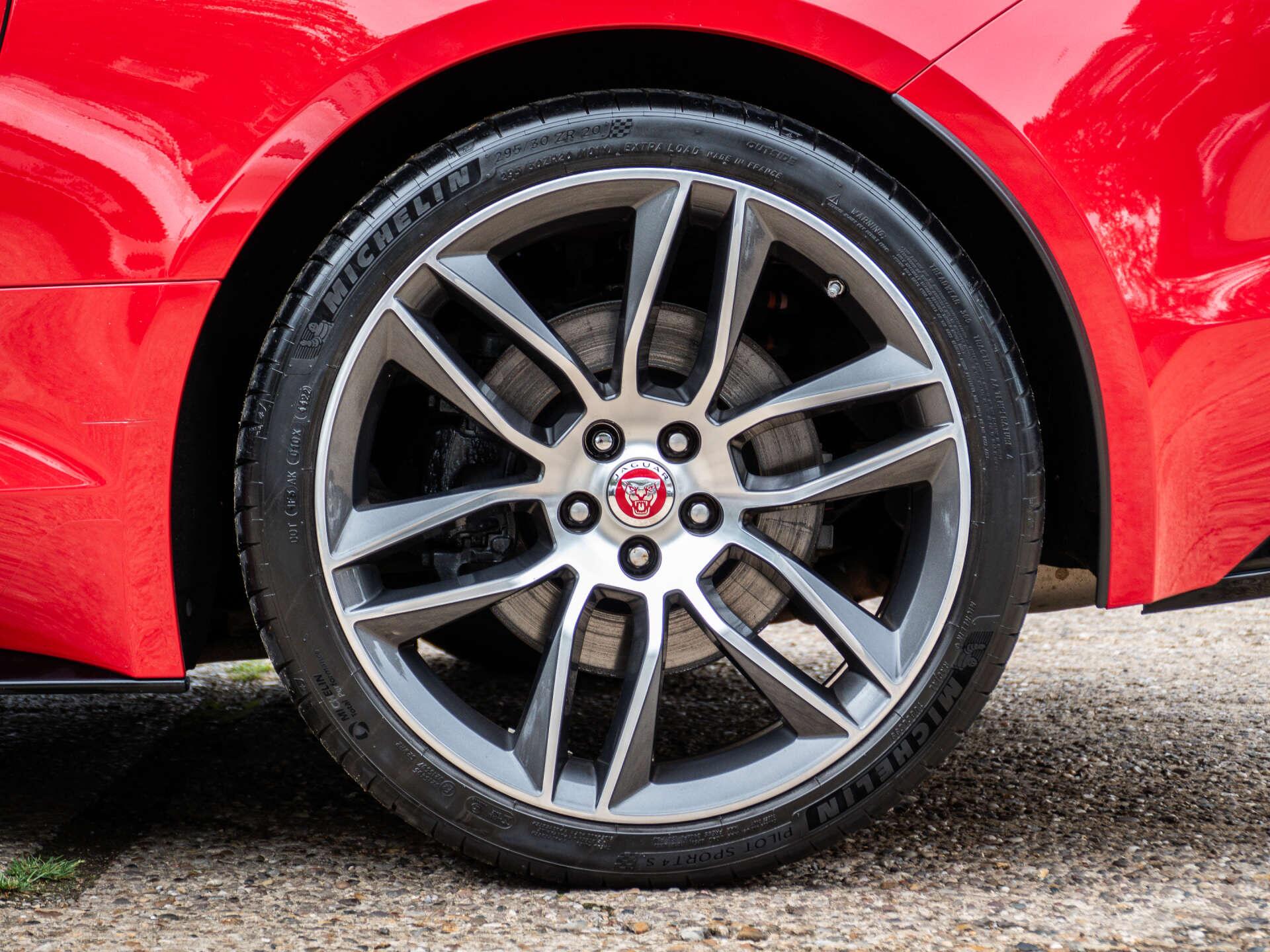 Jaguar F-Type view 23
