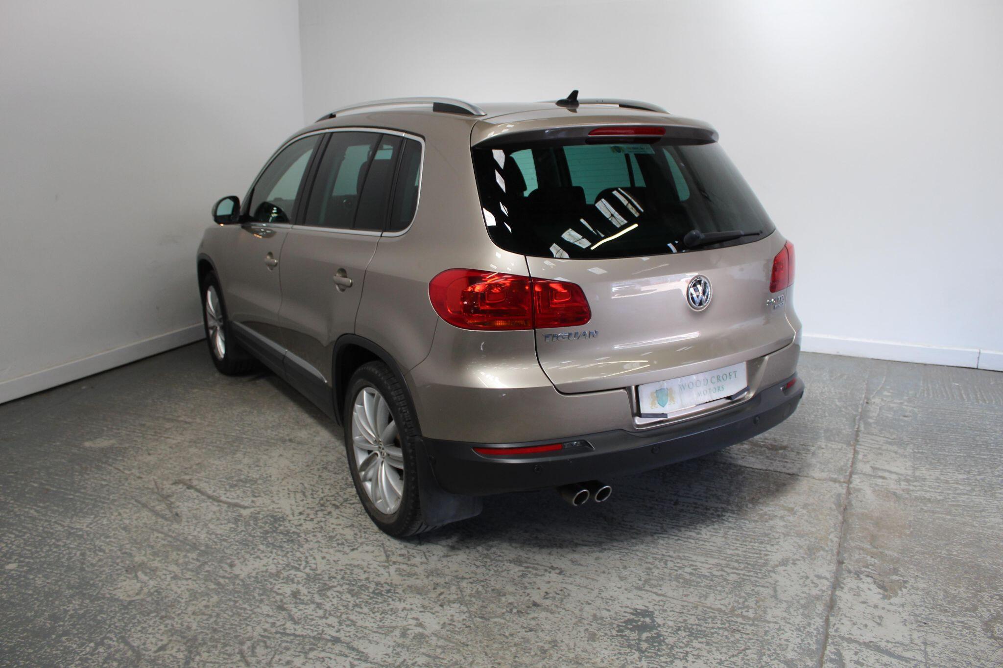 Volkswagen Tiguan view 7