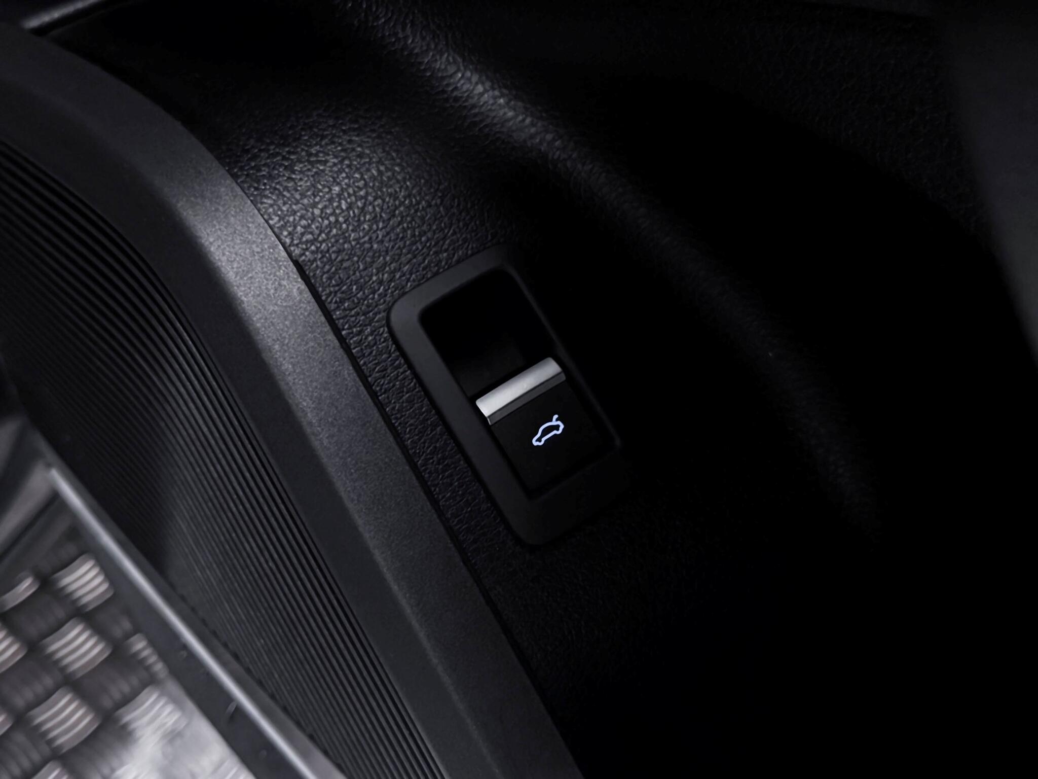 Audi Q5 view 23