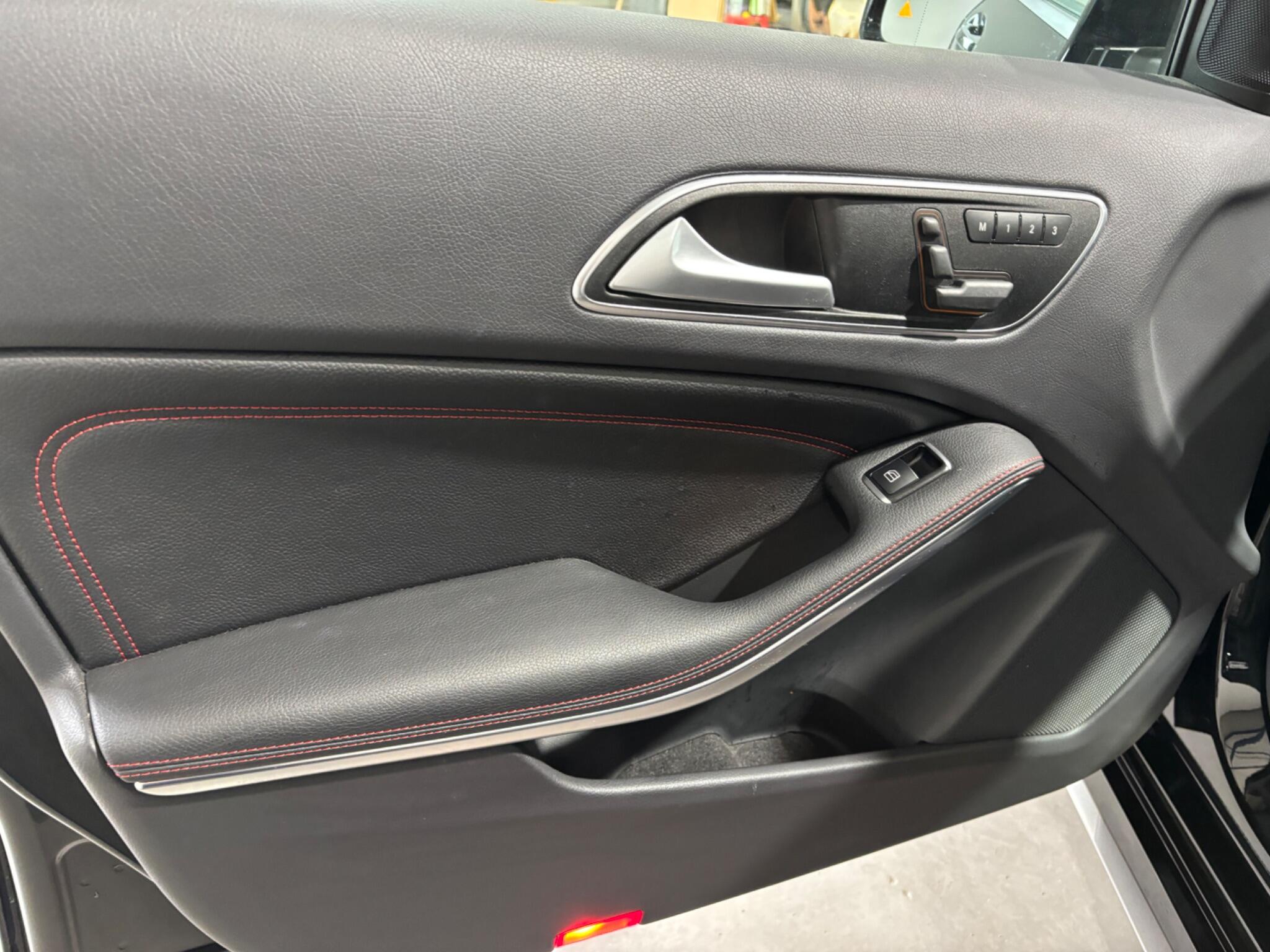 Mercedes-Benz A Class view 18