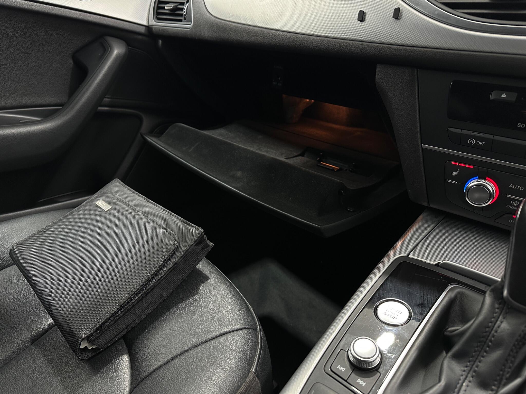 Audi A6 view 28
