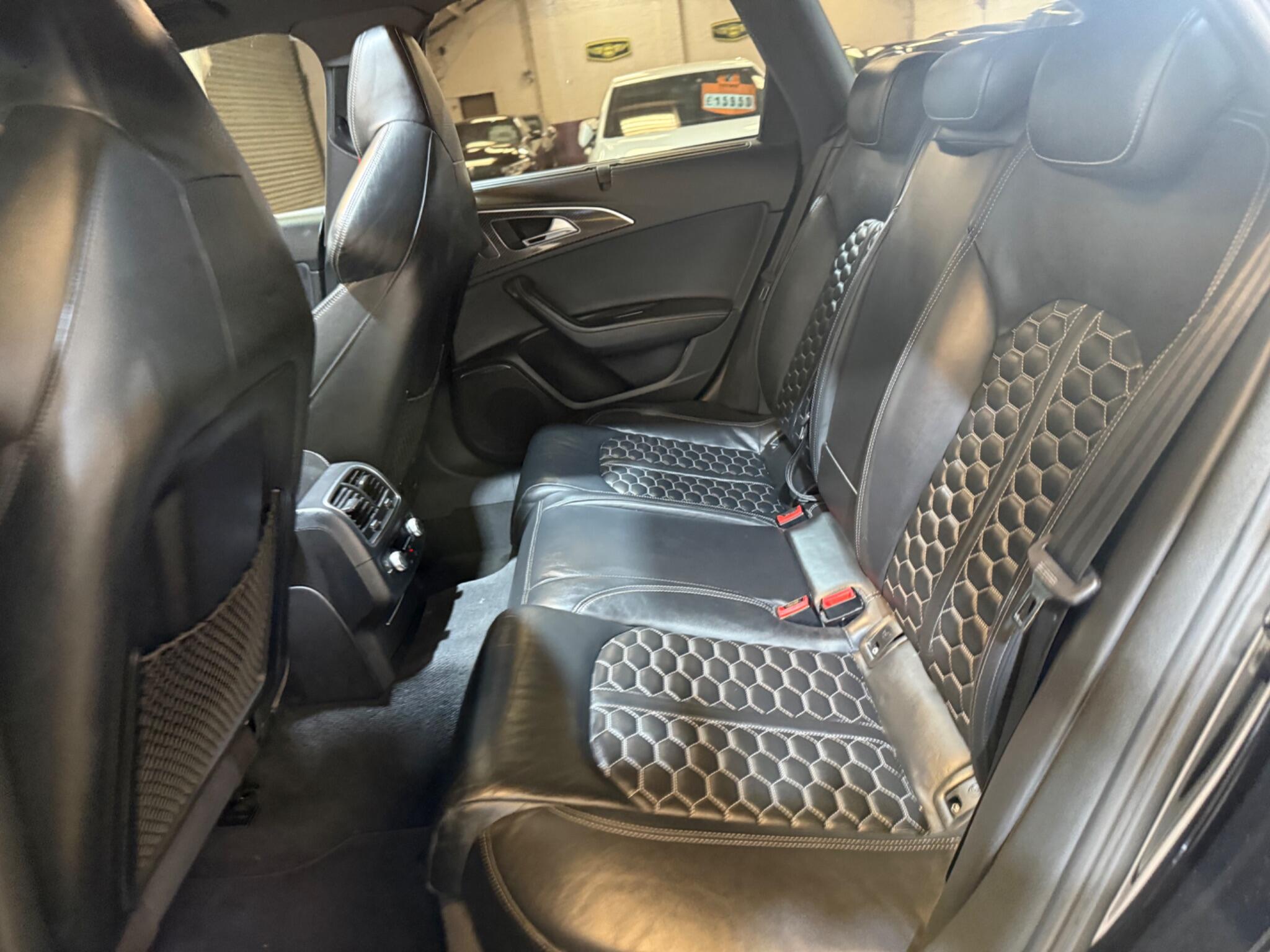 Audi RS6 view 26