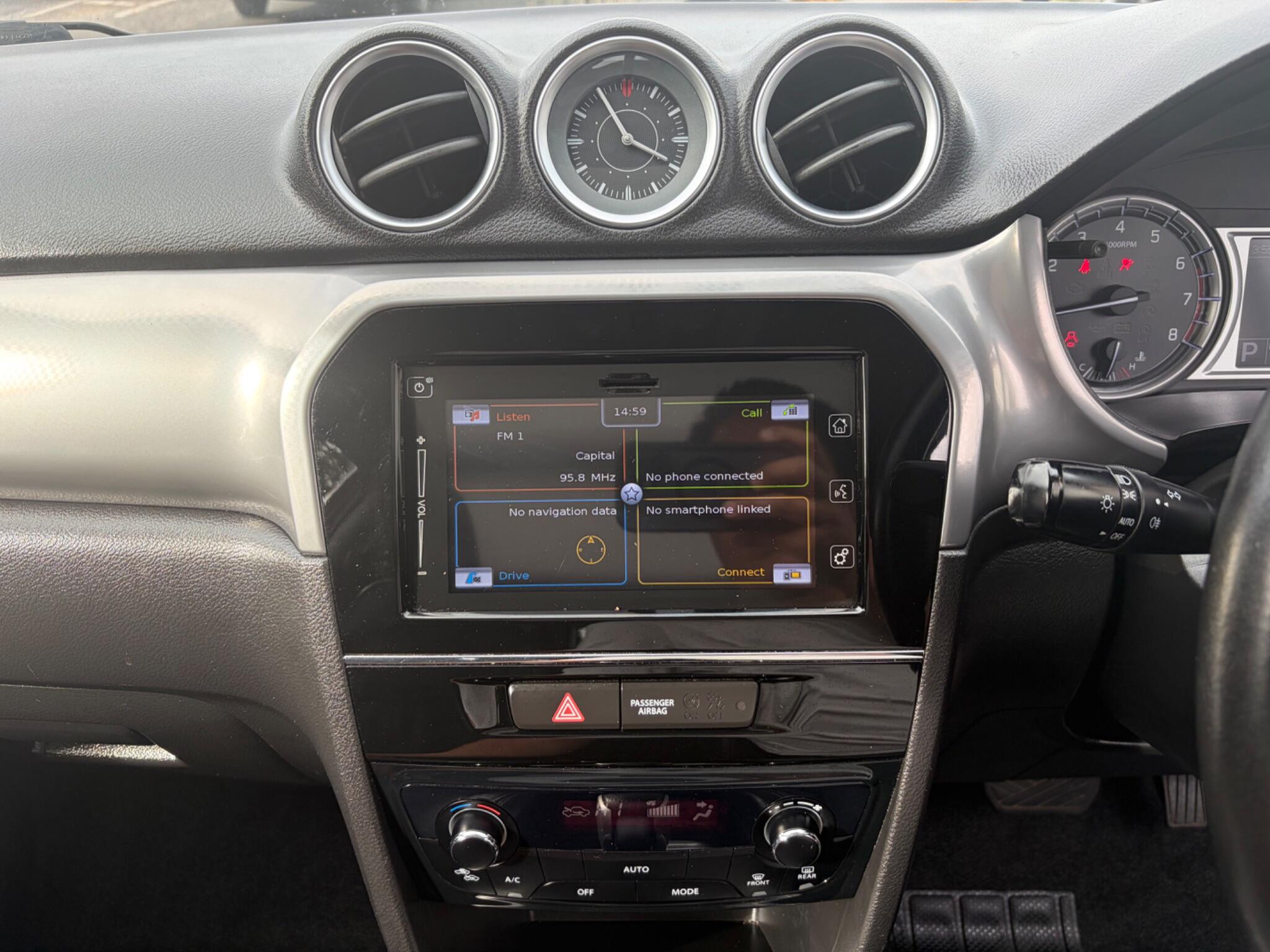 Suzuki Vitara view 52