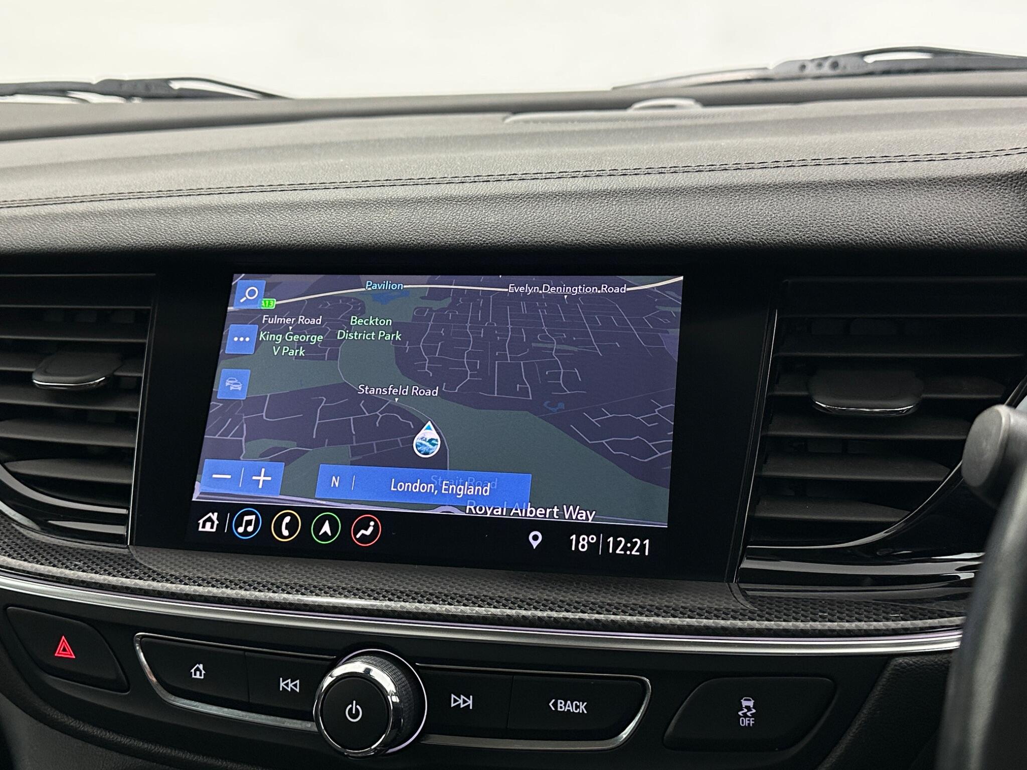 Vauxhall Insignia view 23