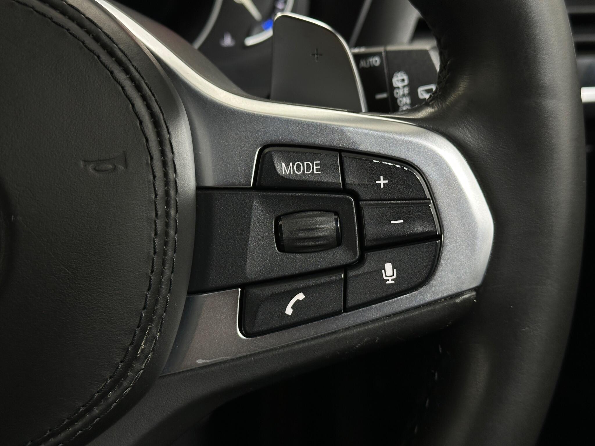 BMW X3 view 16
