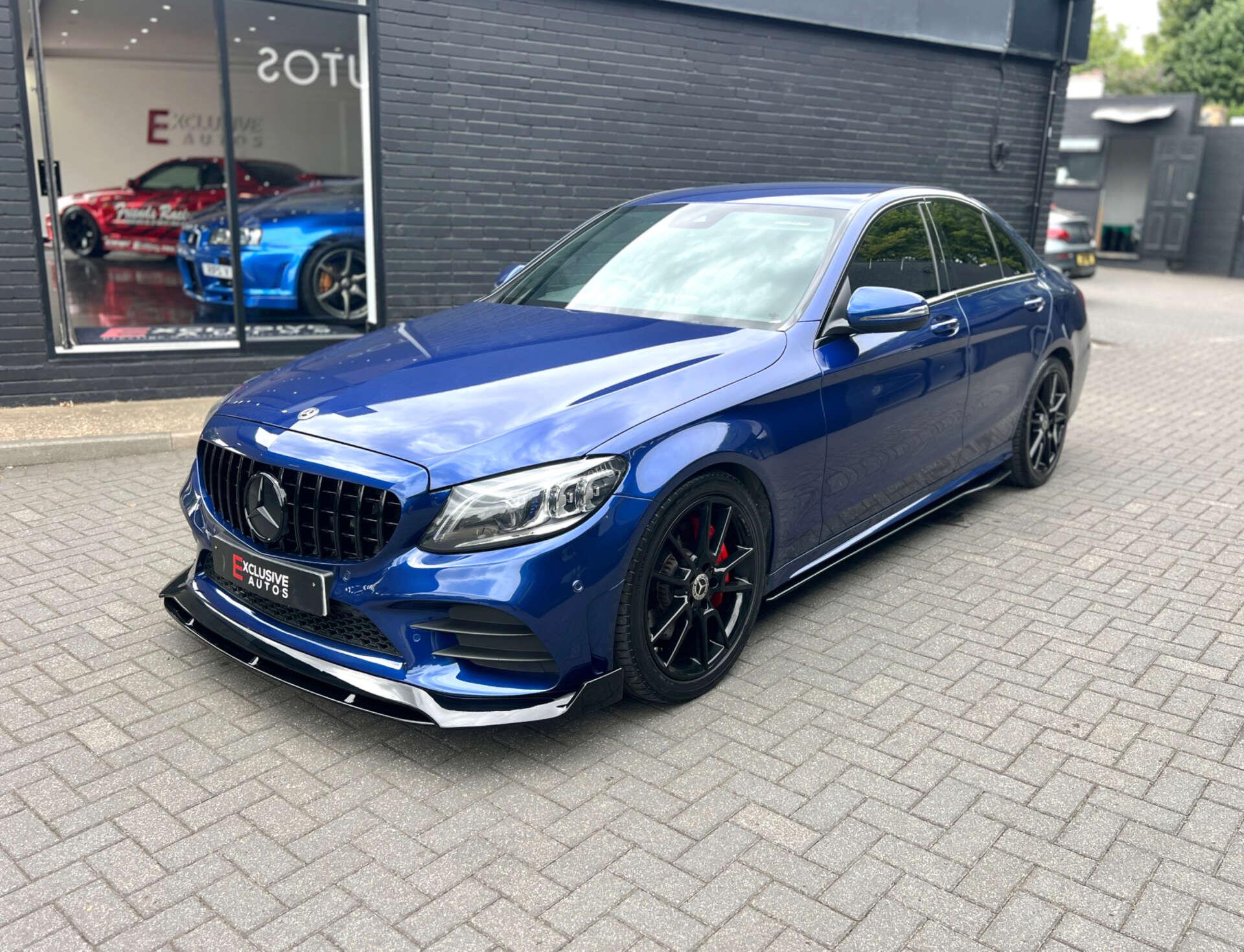 Mercedes-Benz C Class view 24