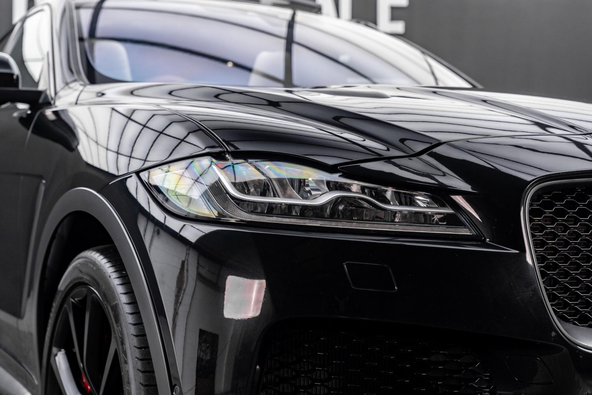 Jaguar F-Pace view 37
