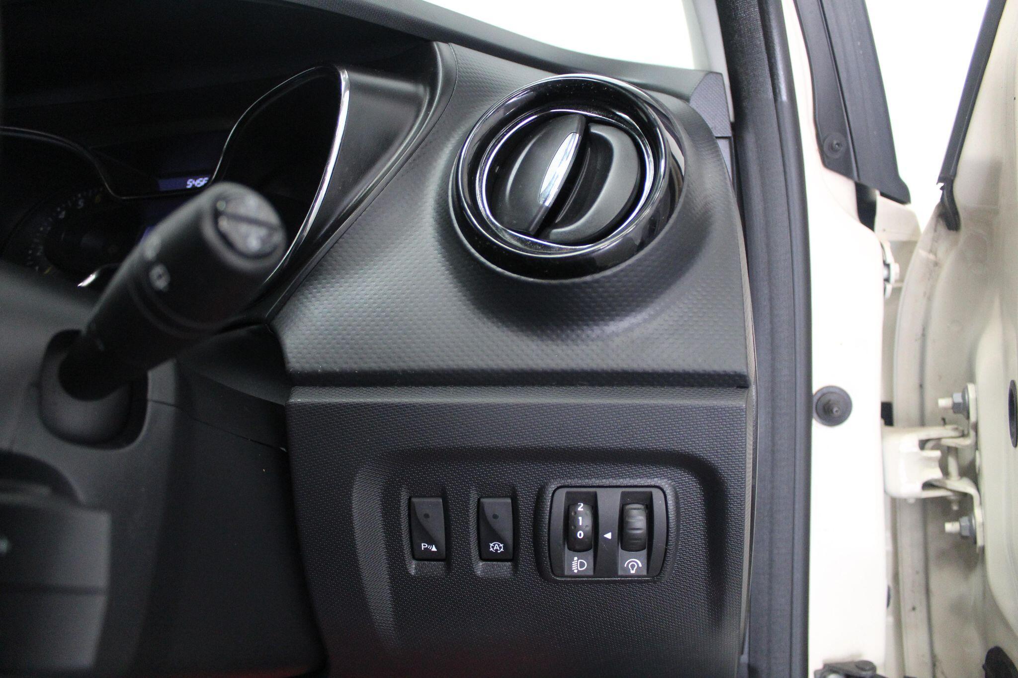 Renault Captur view 45