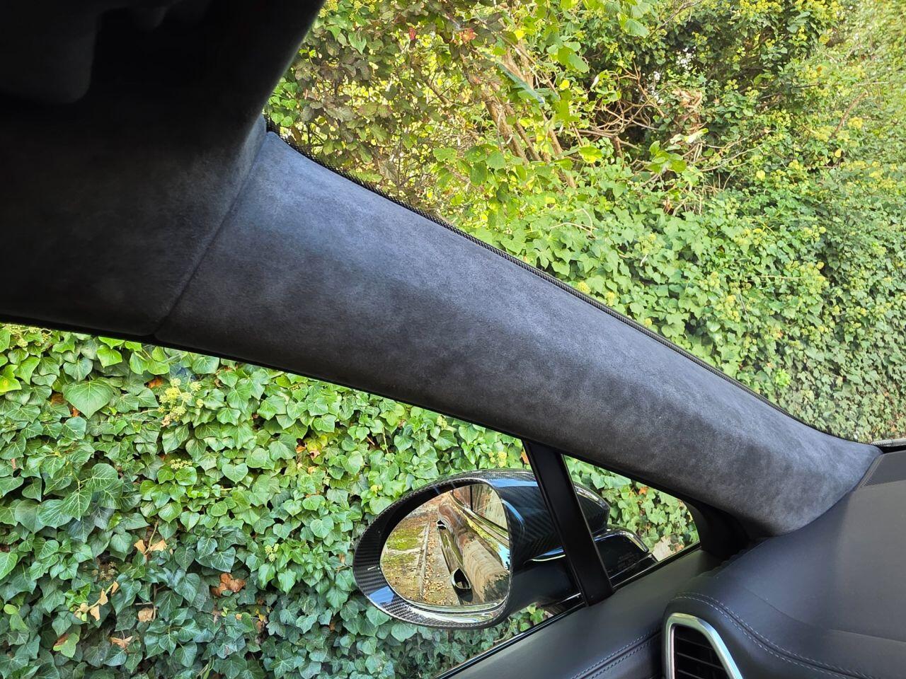 Porsche Cayenne view 37