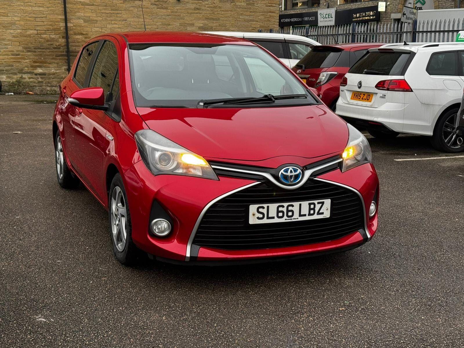 2016 Toyota Yaris in Red for sale