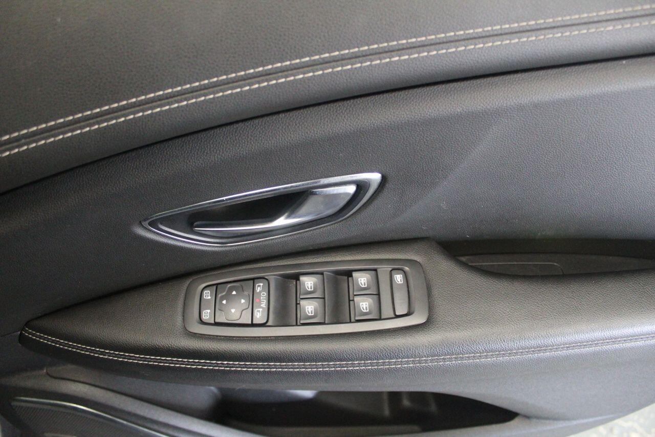 Renault Grand Scenic view 53