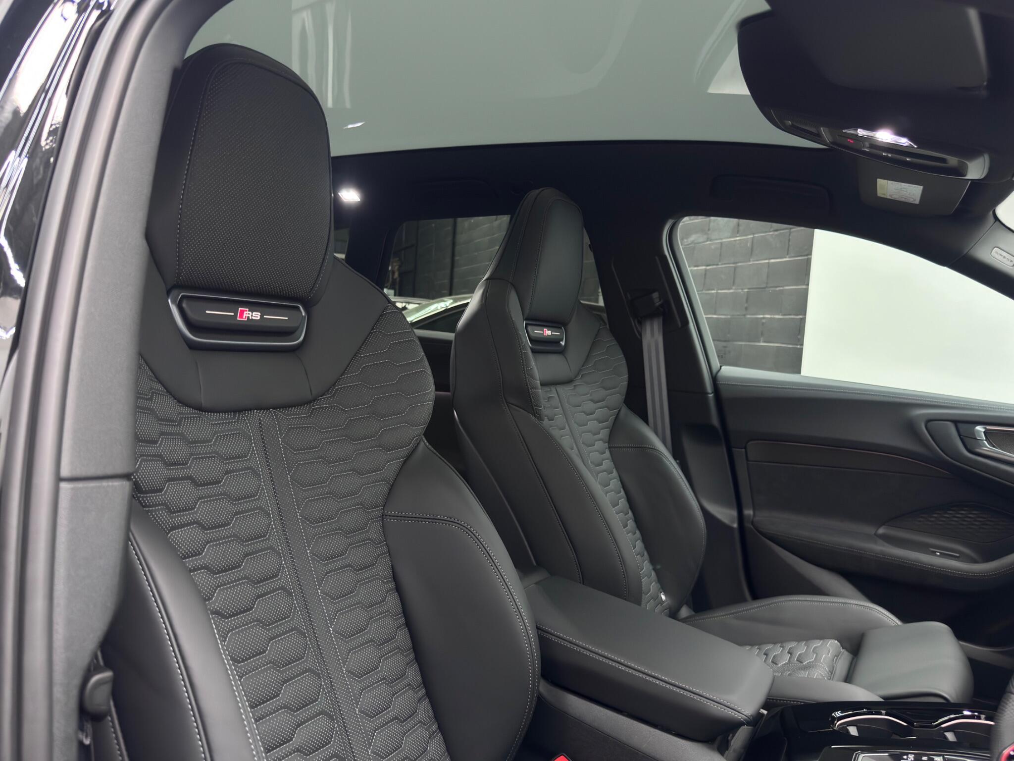 Audi RS5 view 18