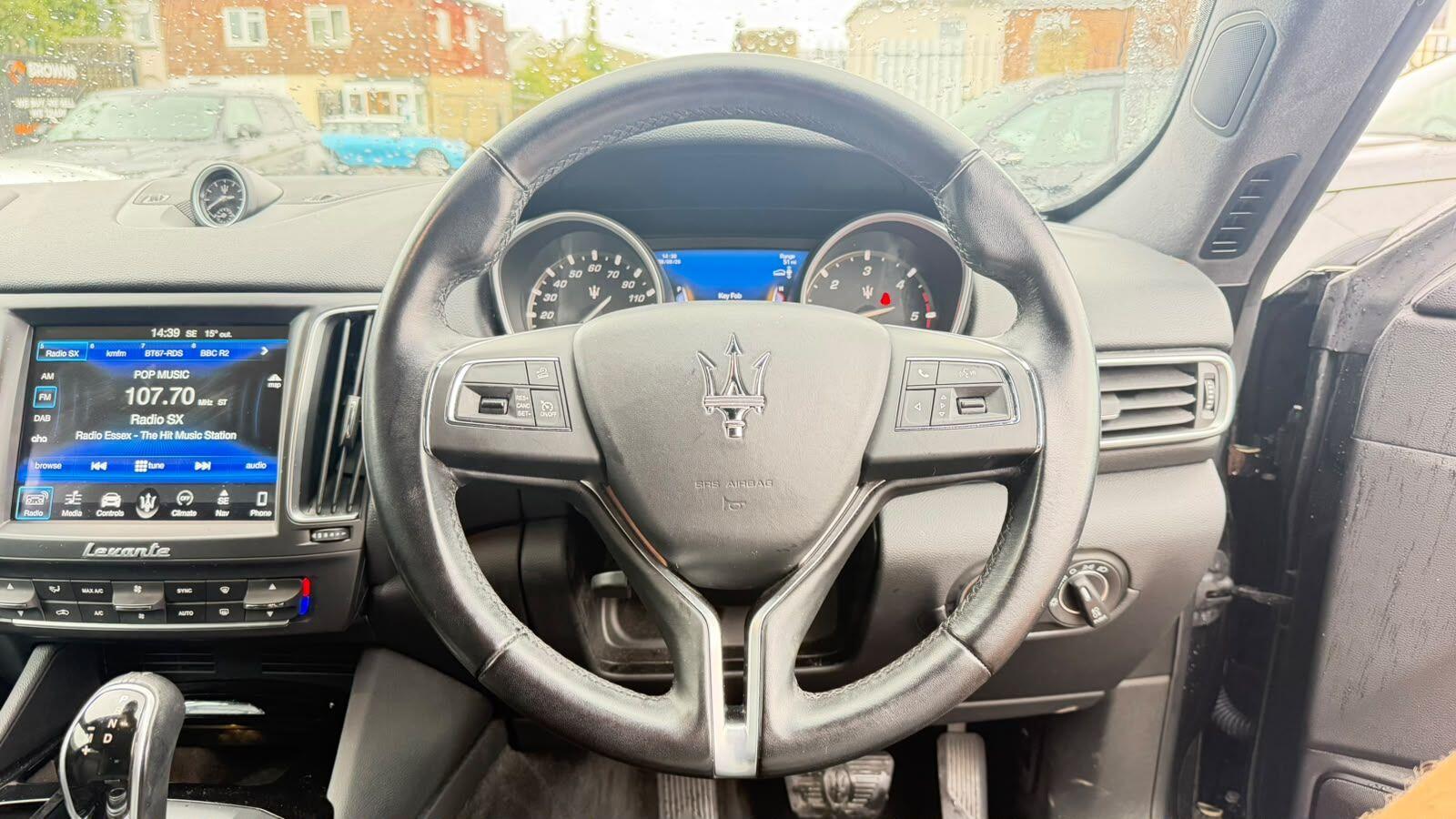 Maserati Levante view 23