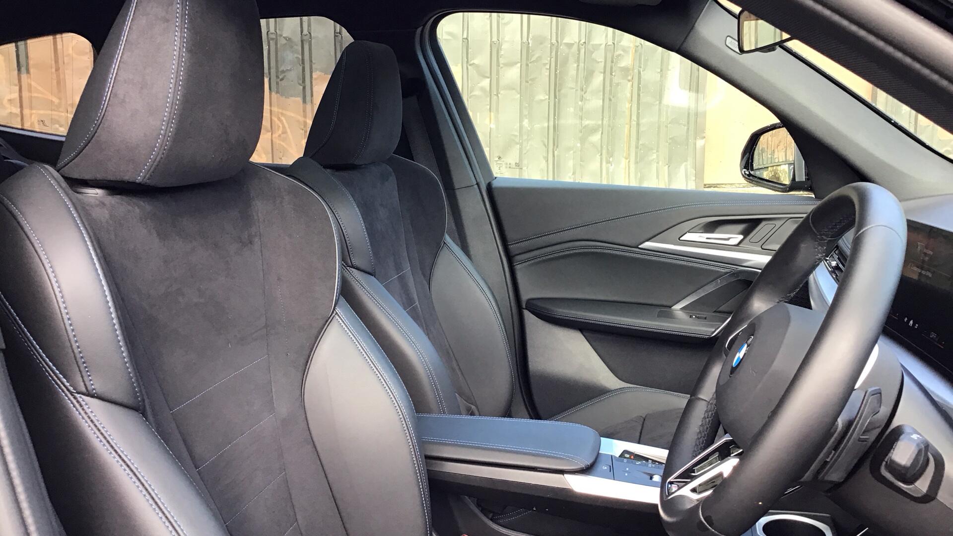 BMW X1 view 11