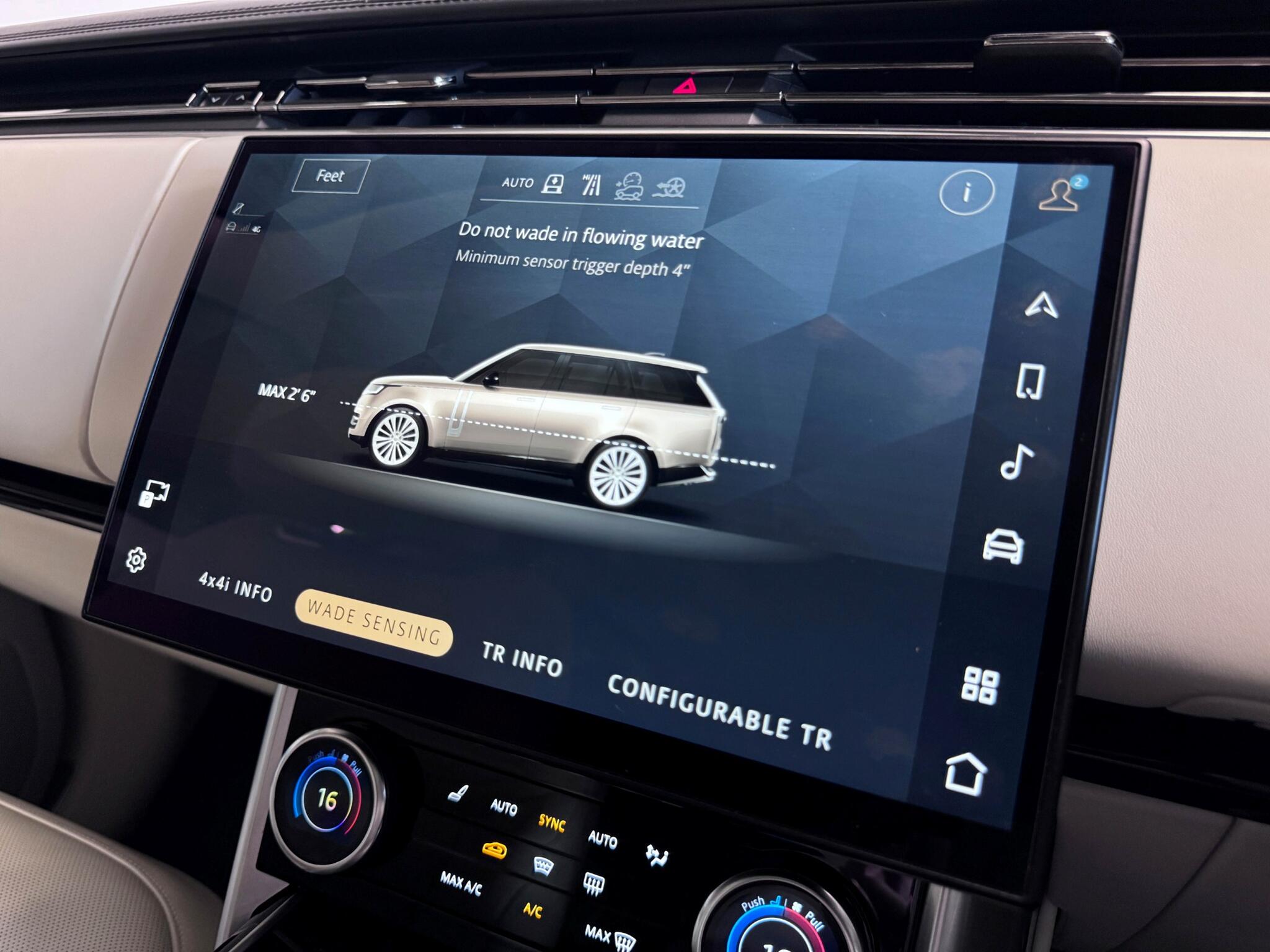 Land Rover Range Rover view 73