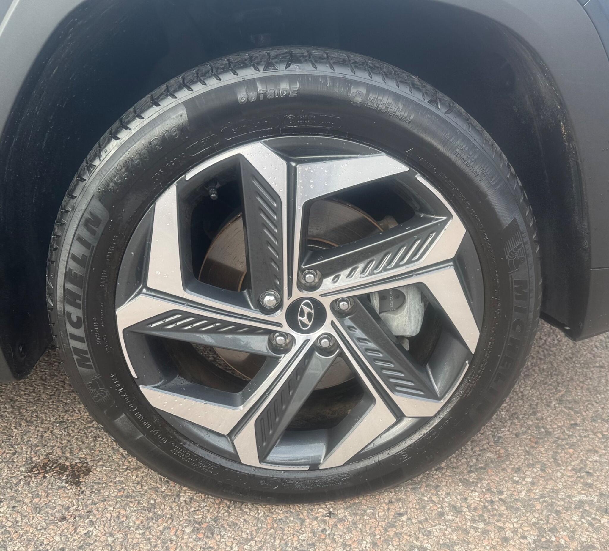Hyundai Tucson view 19