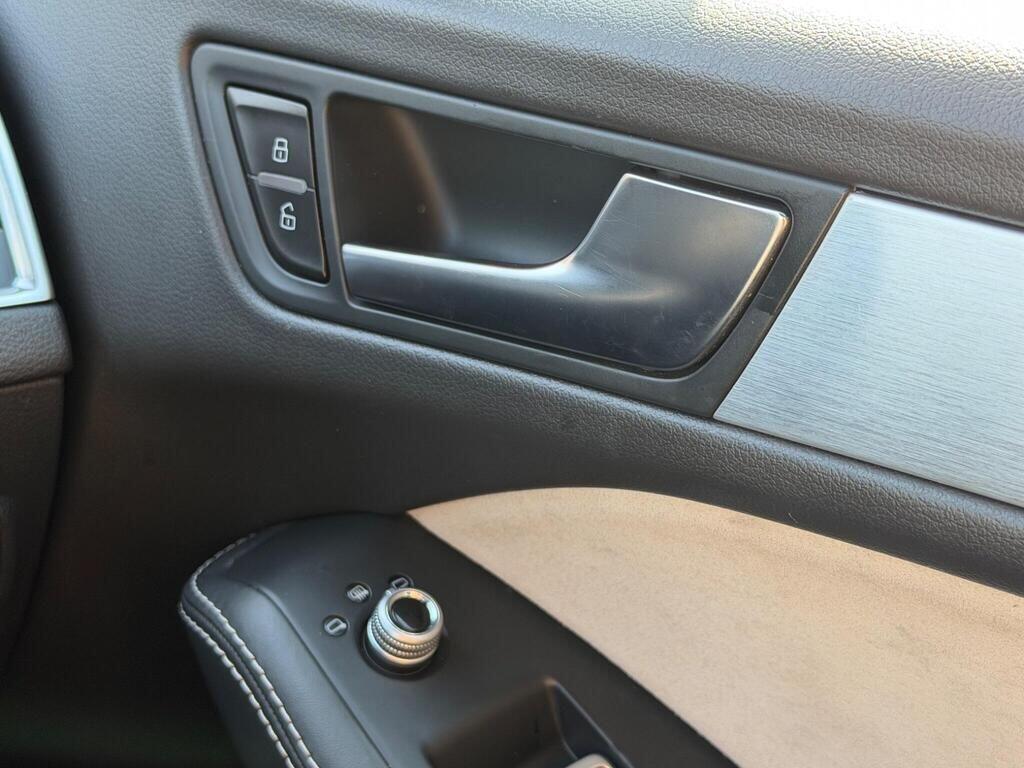 Audi SQ5 view 42