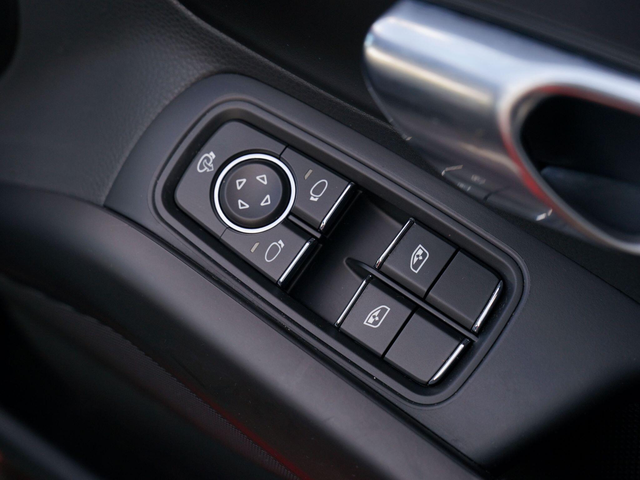 Porsche Cayman view 112