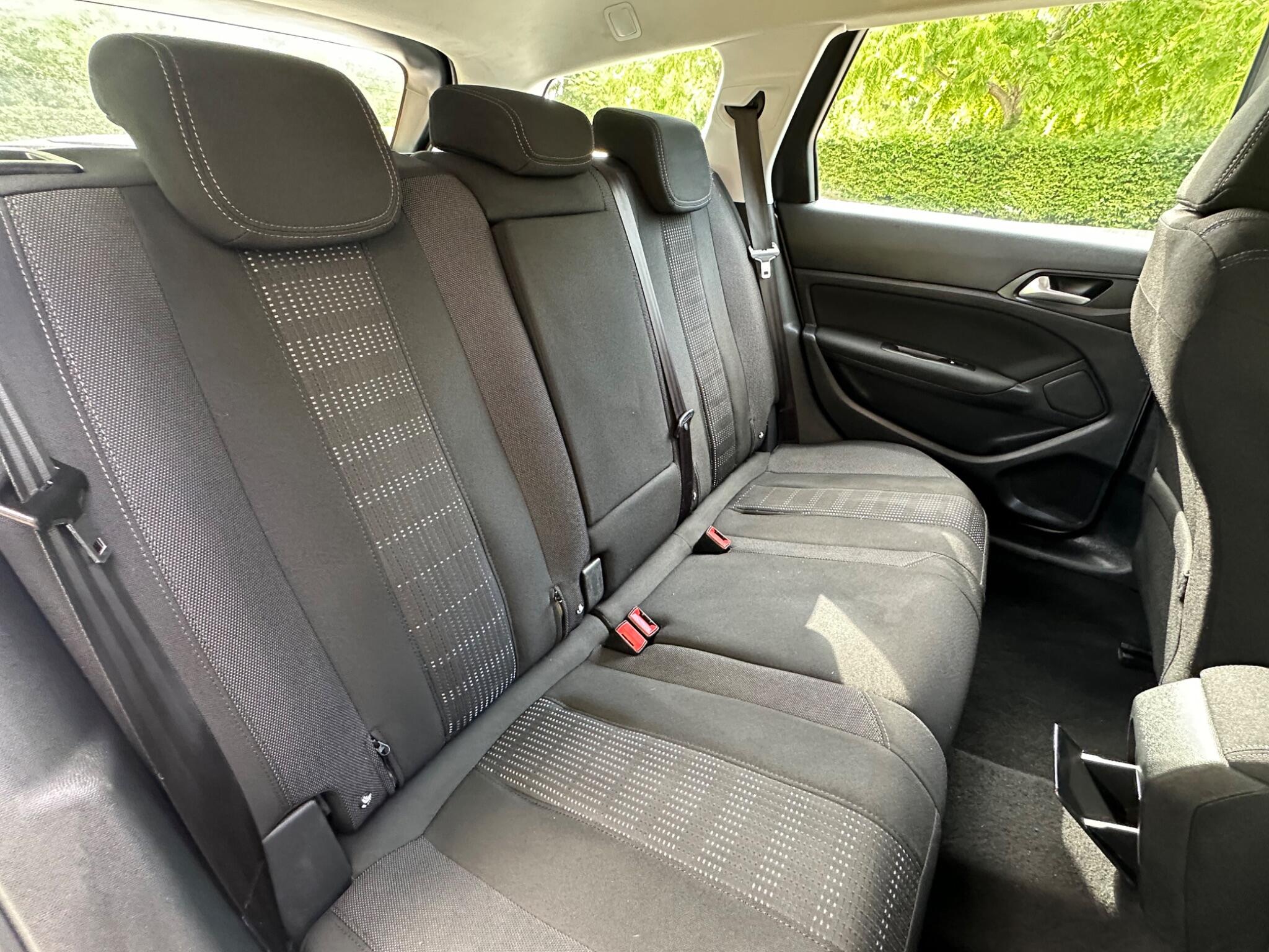 Peugeot 308 view 33