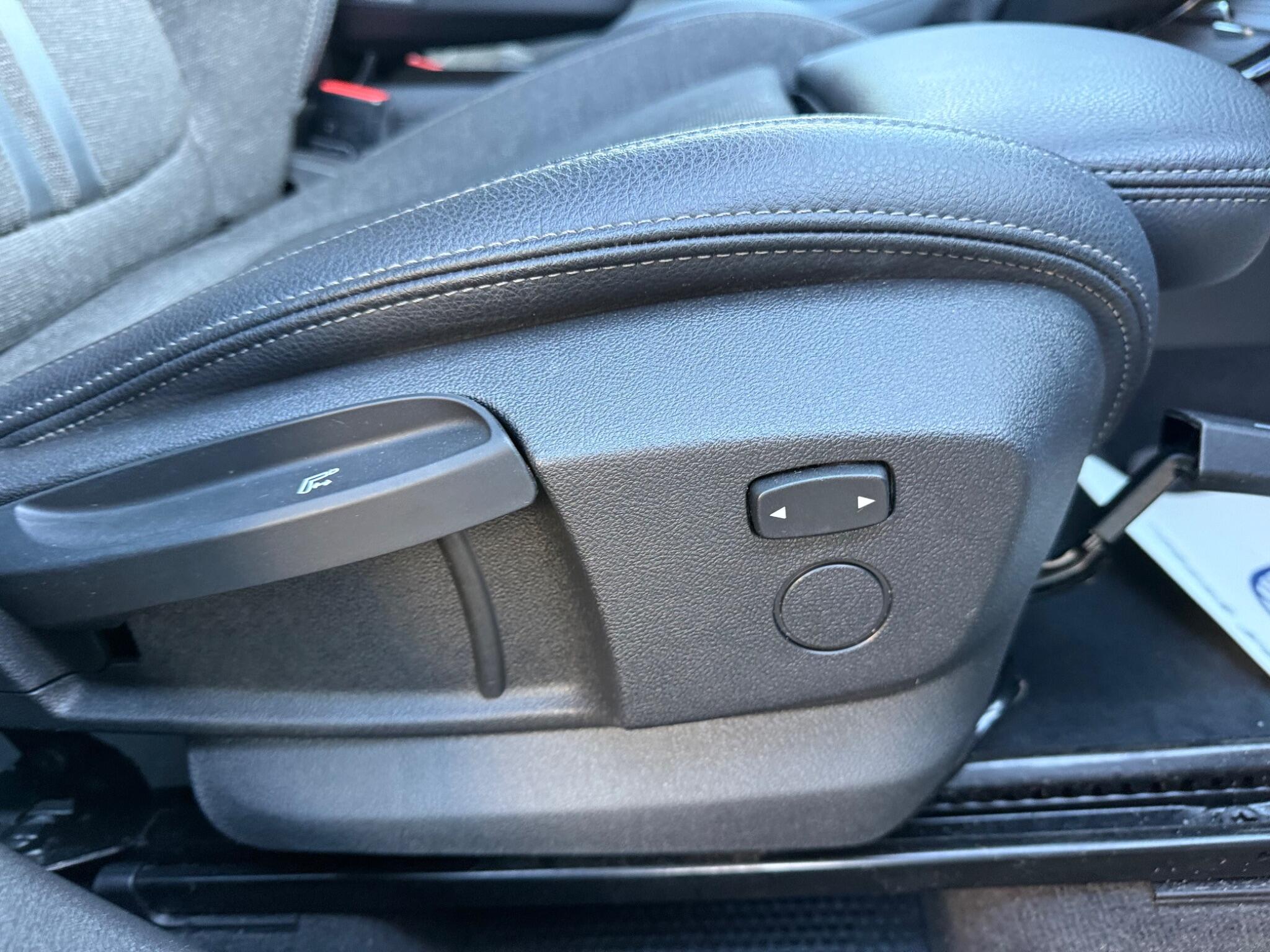 BMW X1 view 20