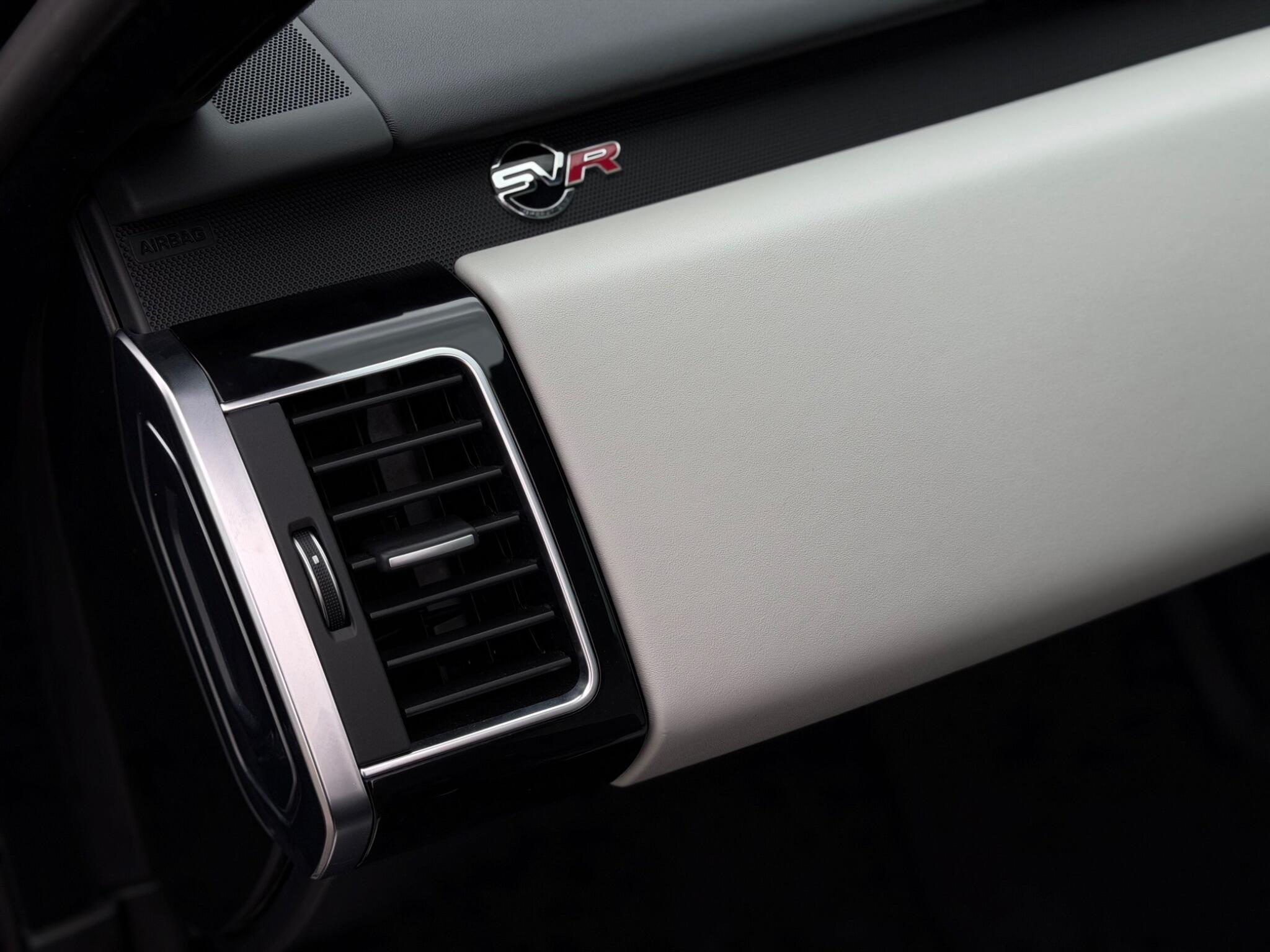 Land Rover Range Rover Sport view 21