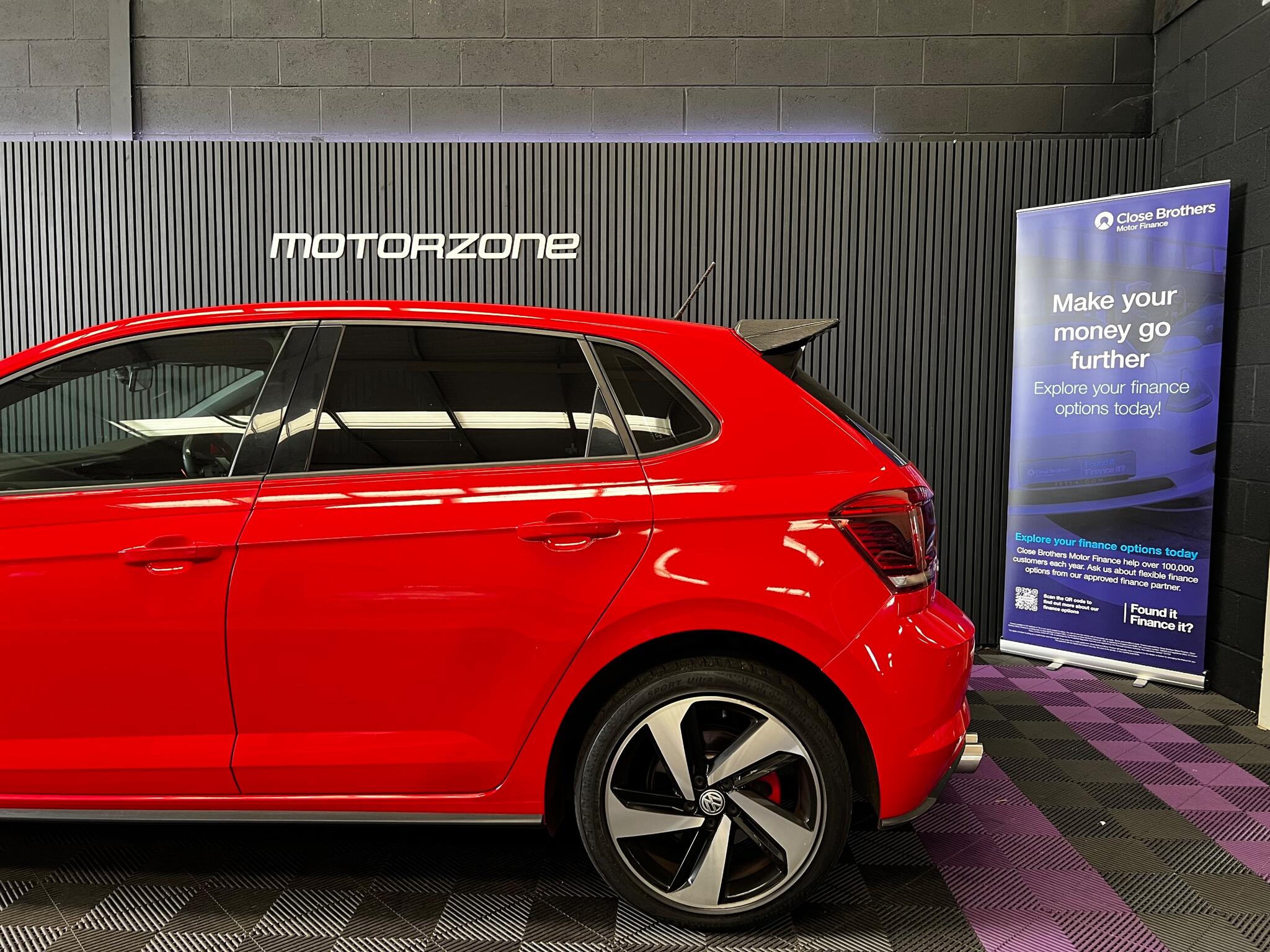 Volkswagen Polo view 18