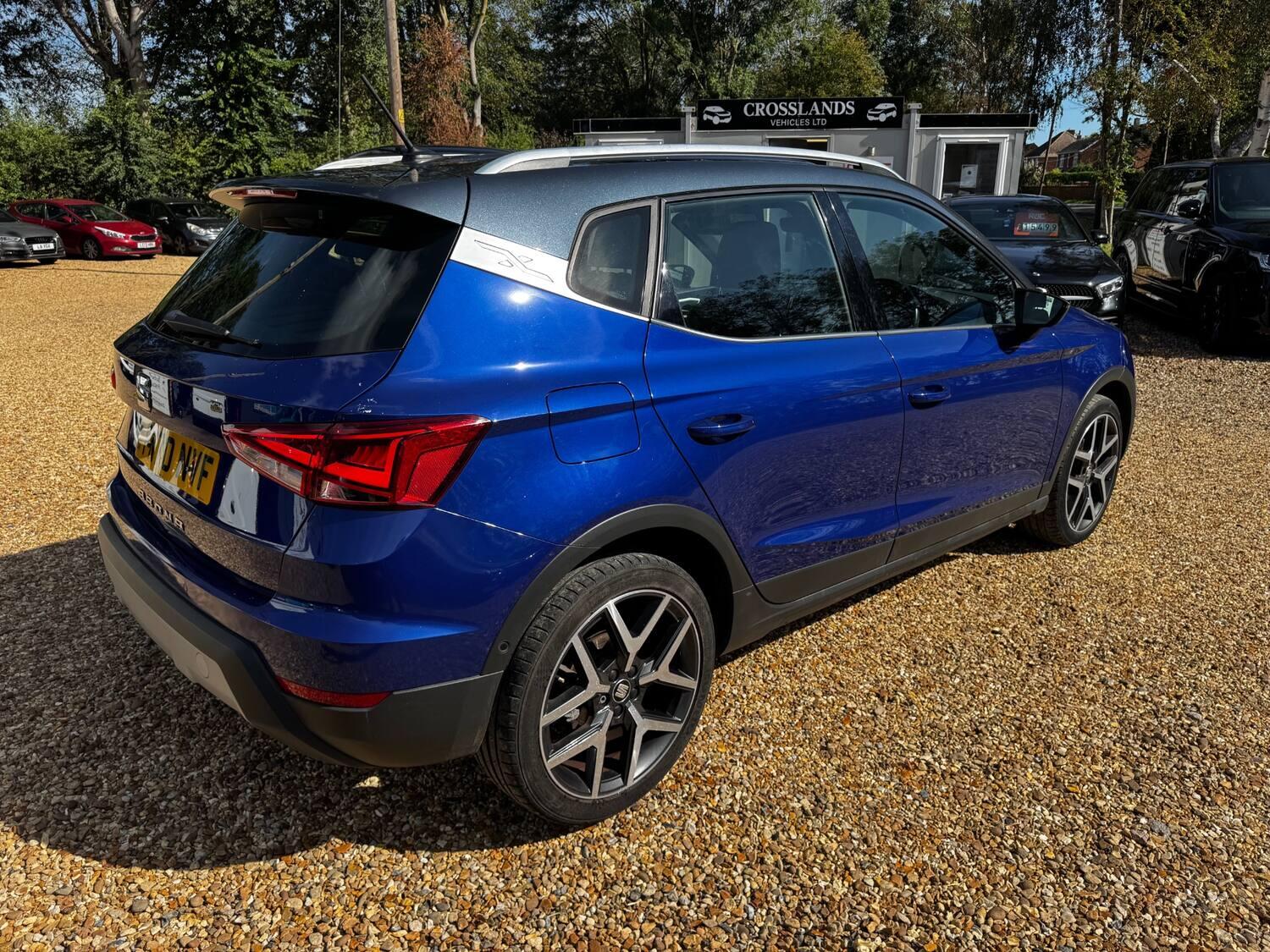 SEAT Arona view 9