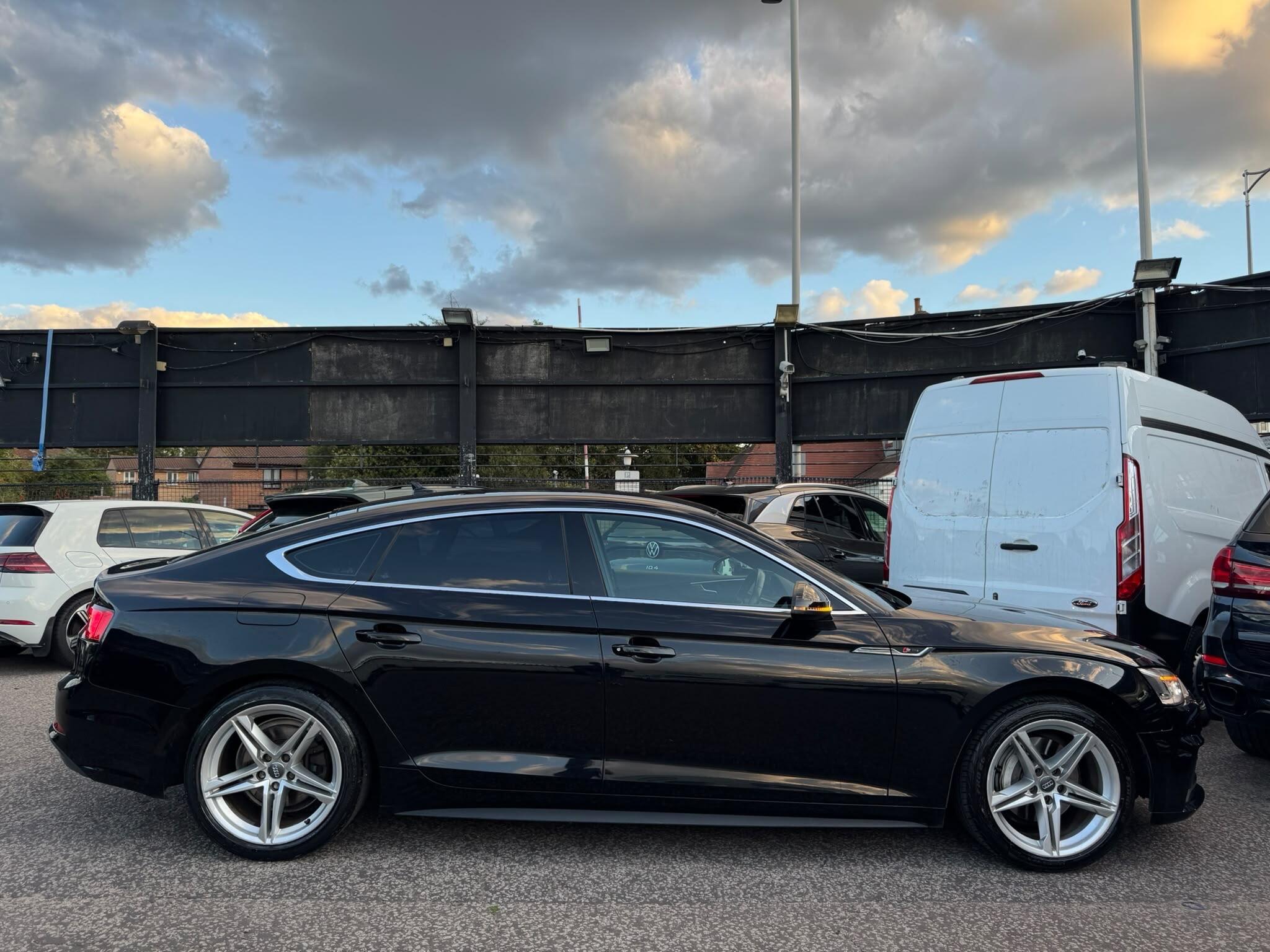 Audi A5 view 30