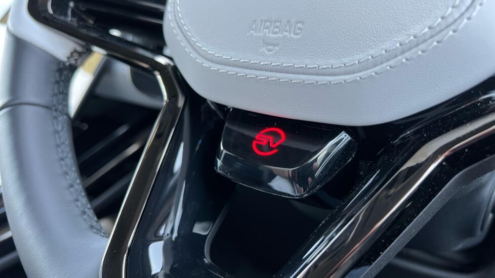 Land Rover Range Rover Sport view 33