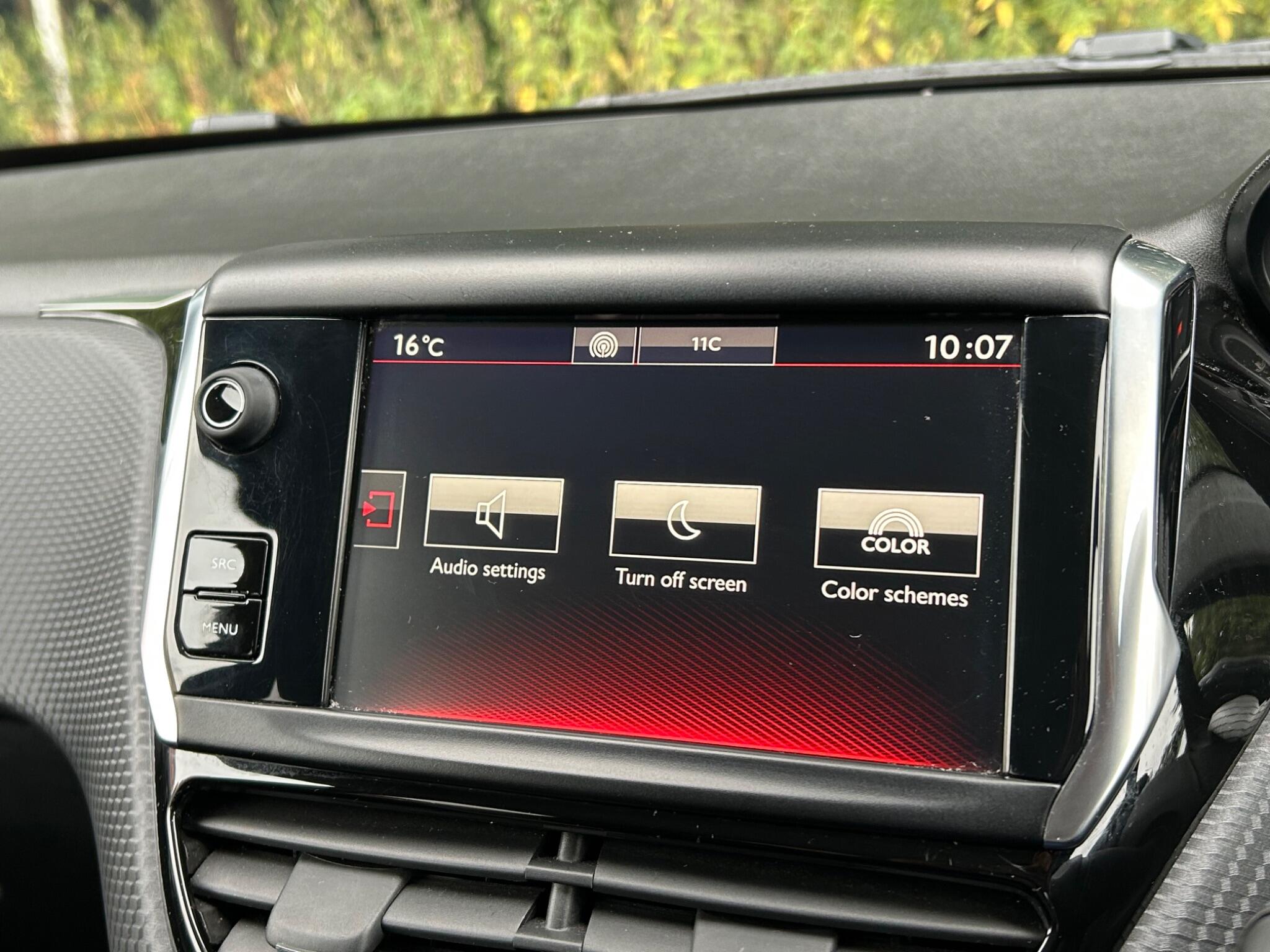 Peugeot 208 view 30