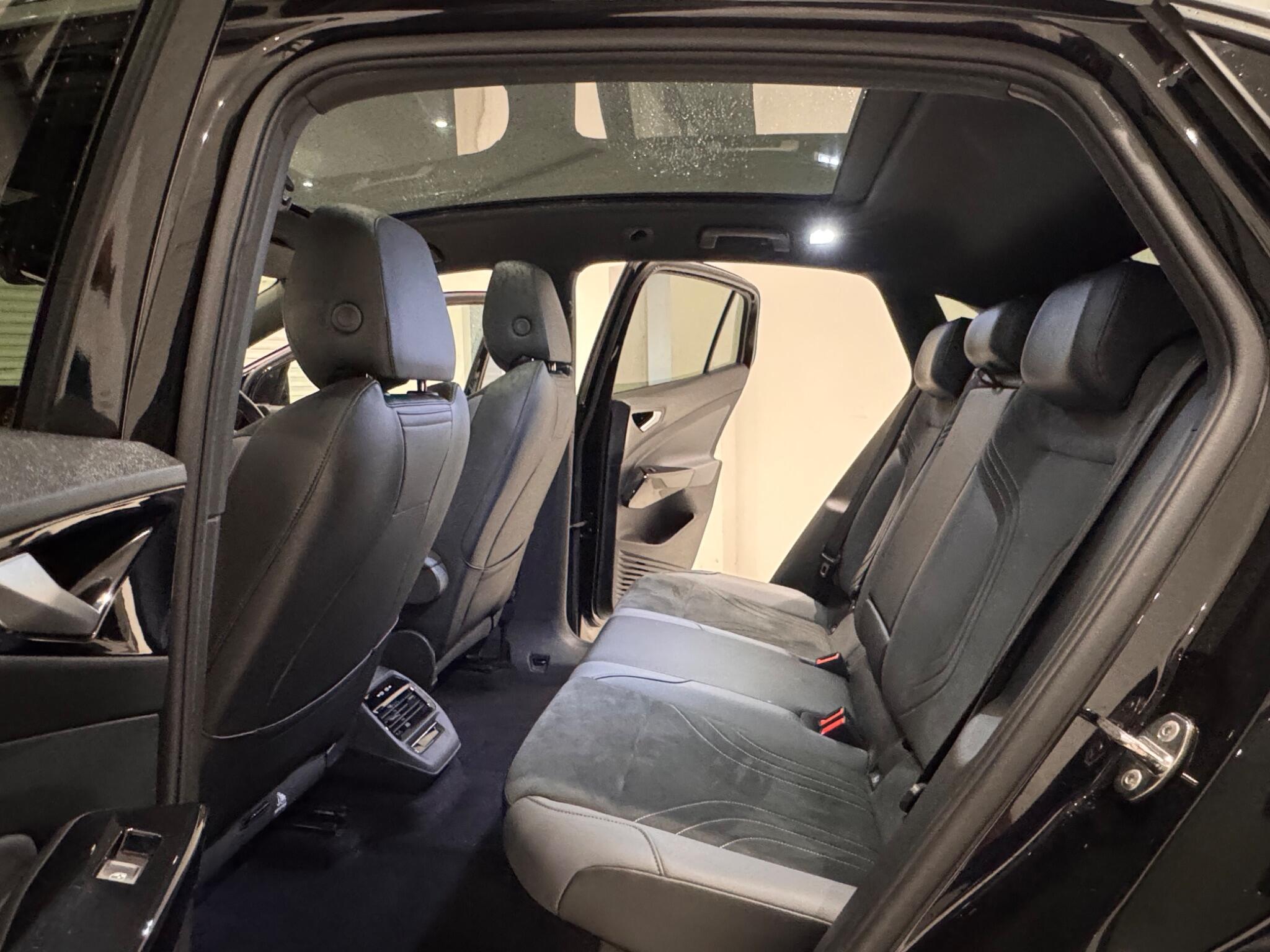 Volkswagen ID.5 view 10