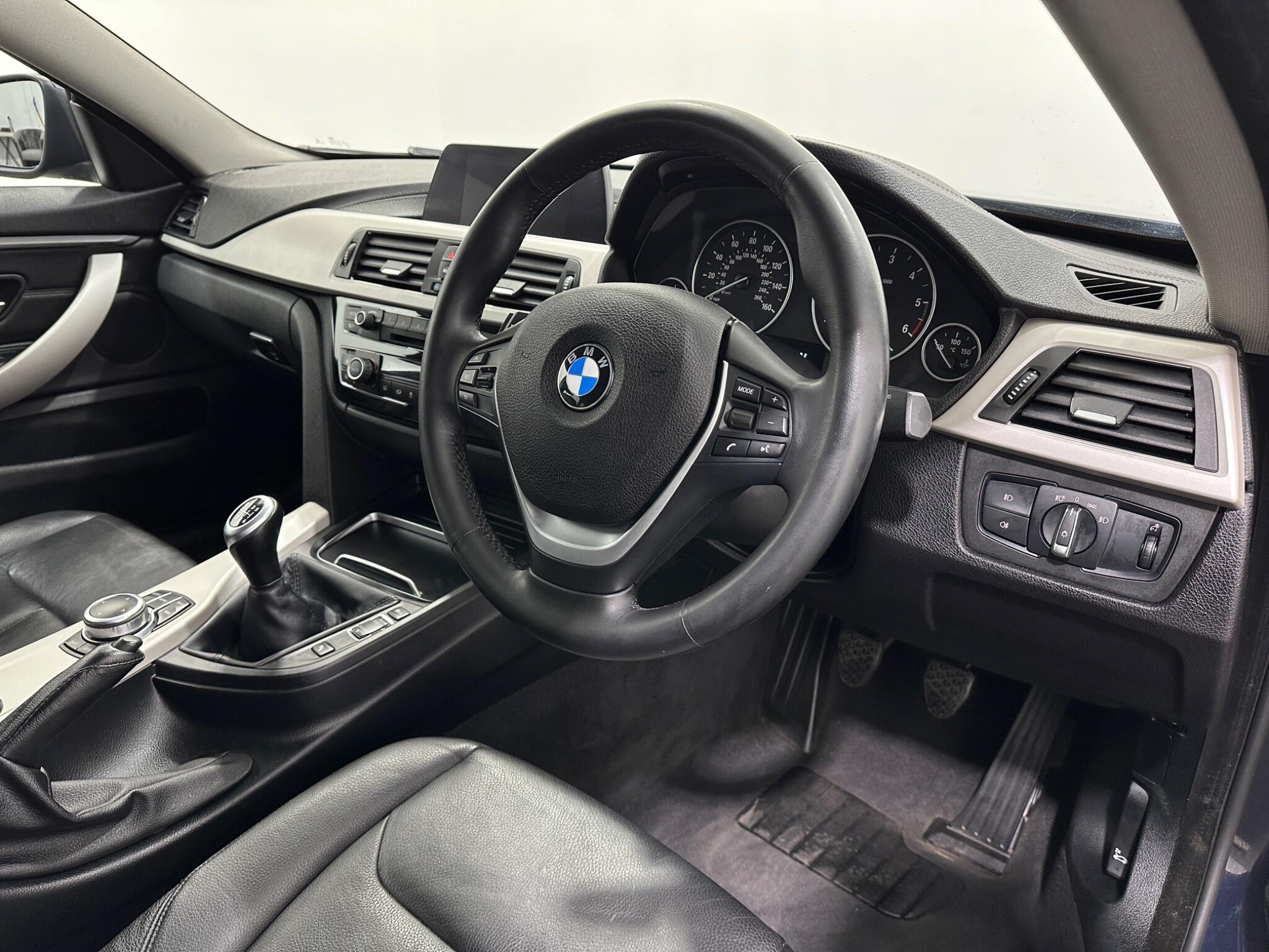 BMW 4 Series Gran Coupe view 11