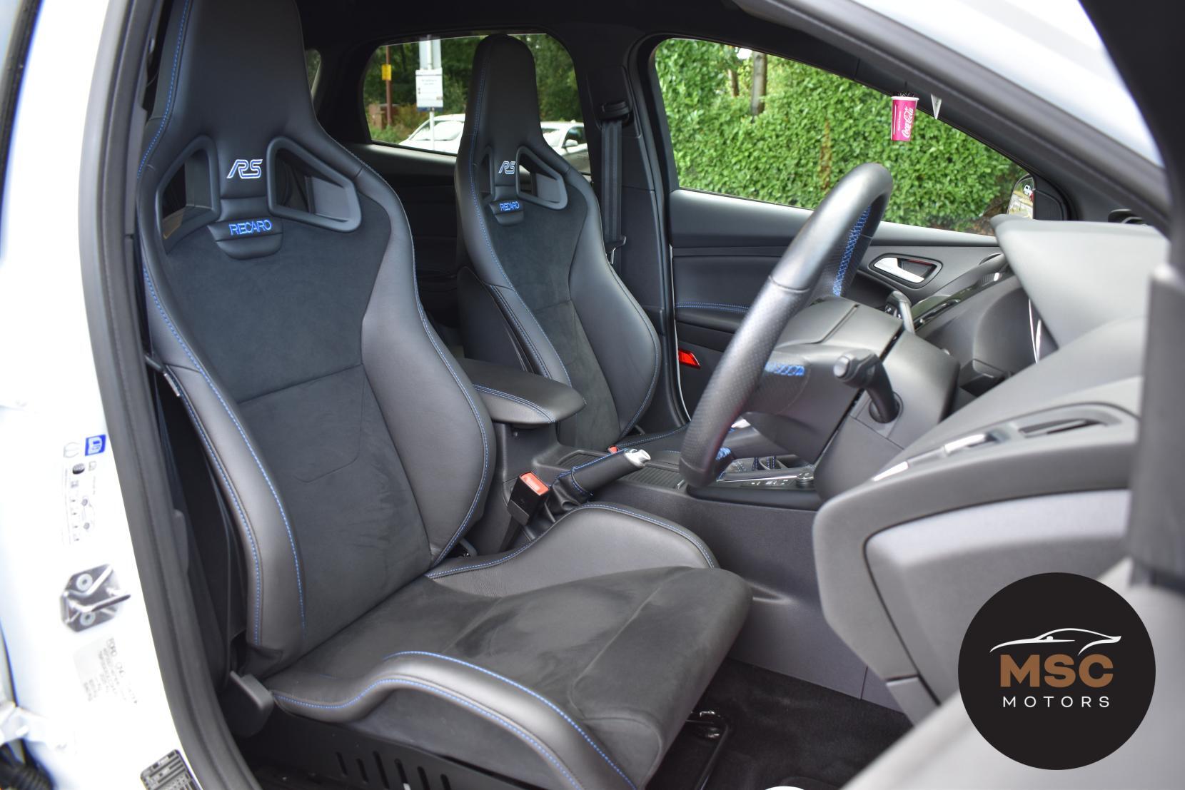 Ford Focus view 41
