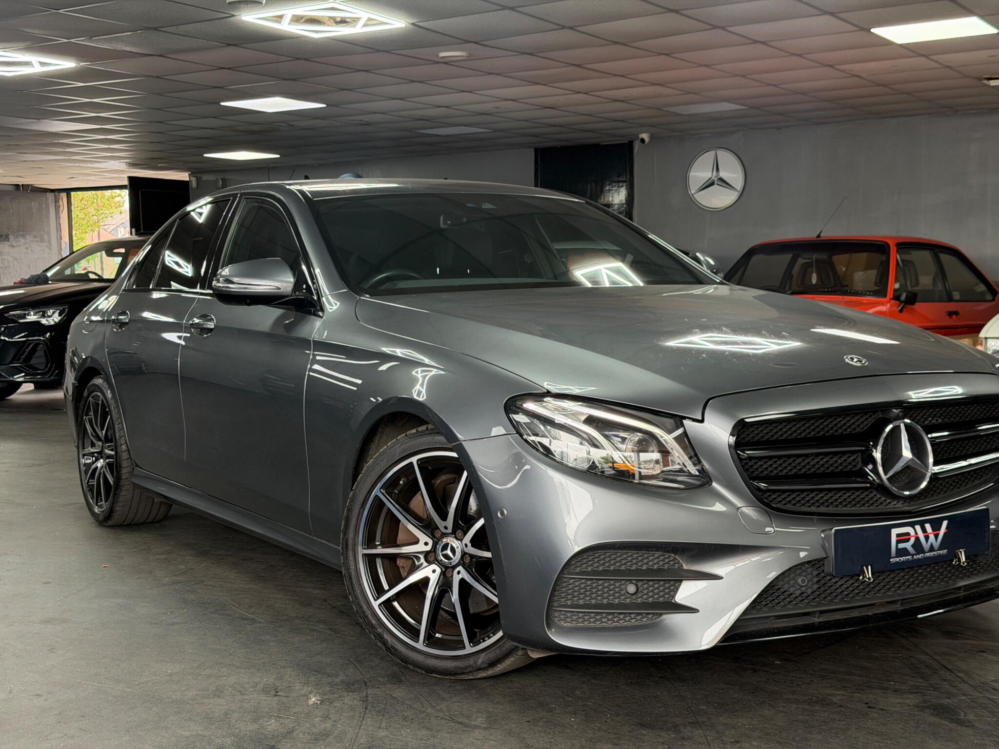 Mercedes-Benz E Class view 11